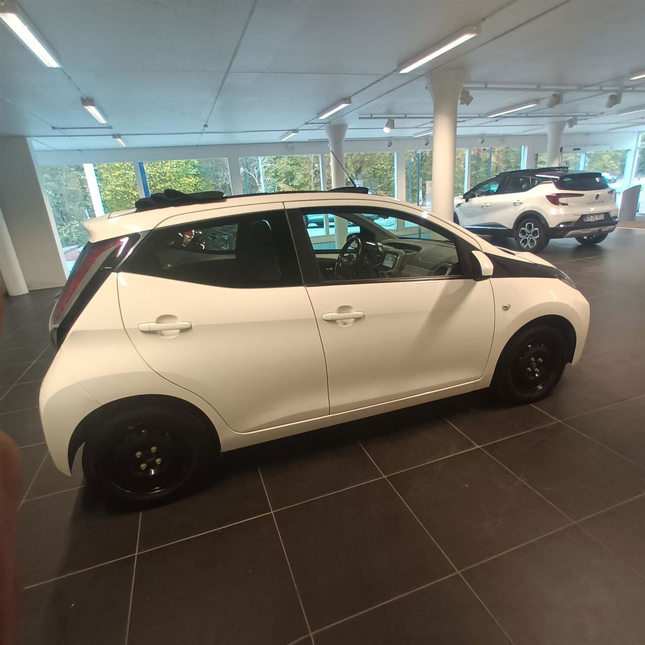 Billede af TOYOTA Aygo 1,0 VVT-I X-Sky 69HK 5d