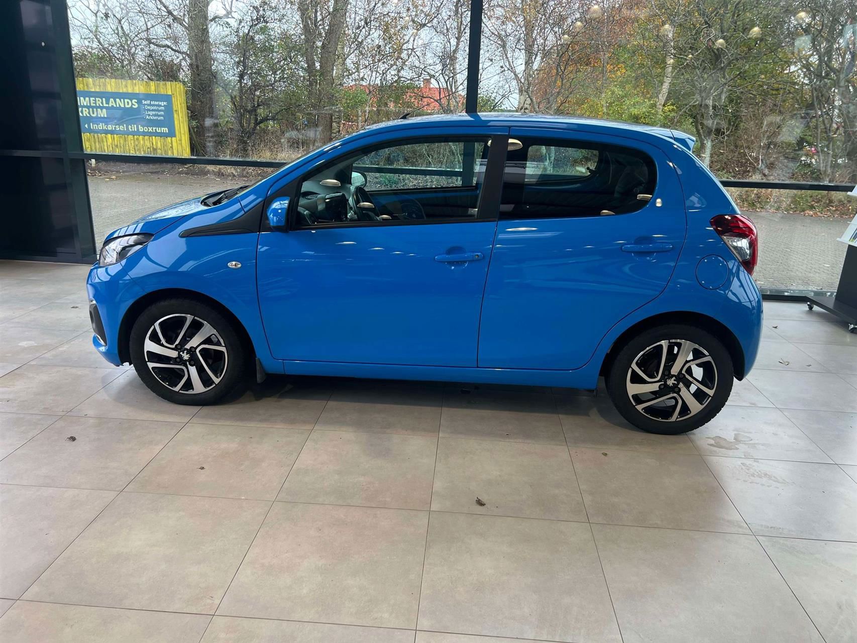 Billede af Peugeot 108 1,0 e-Vti More+ 69HK 5d