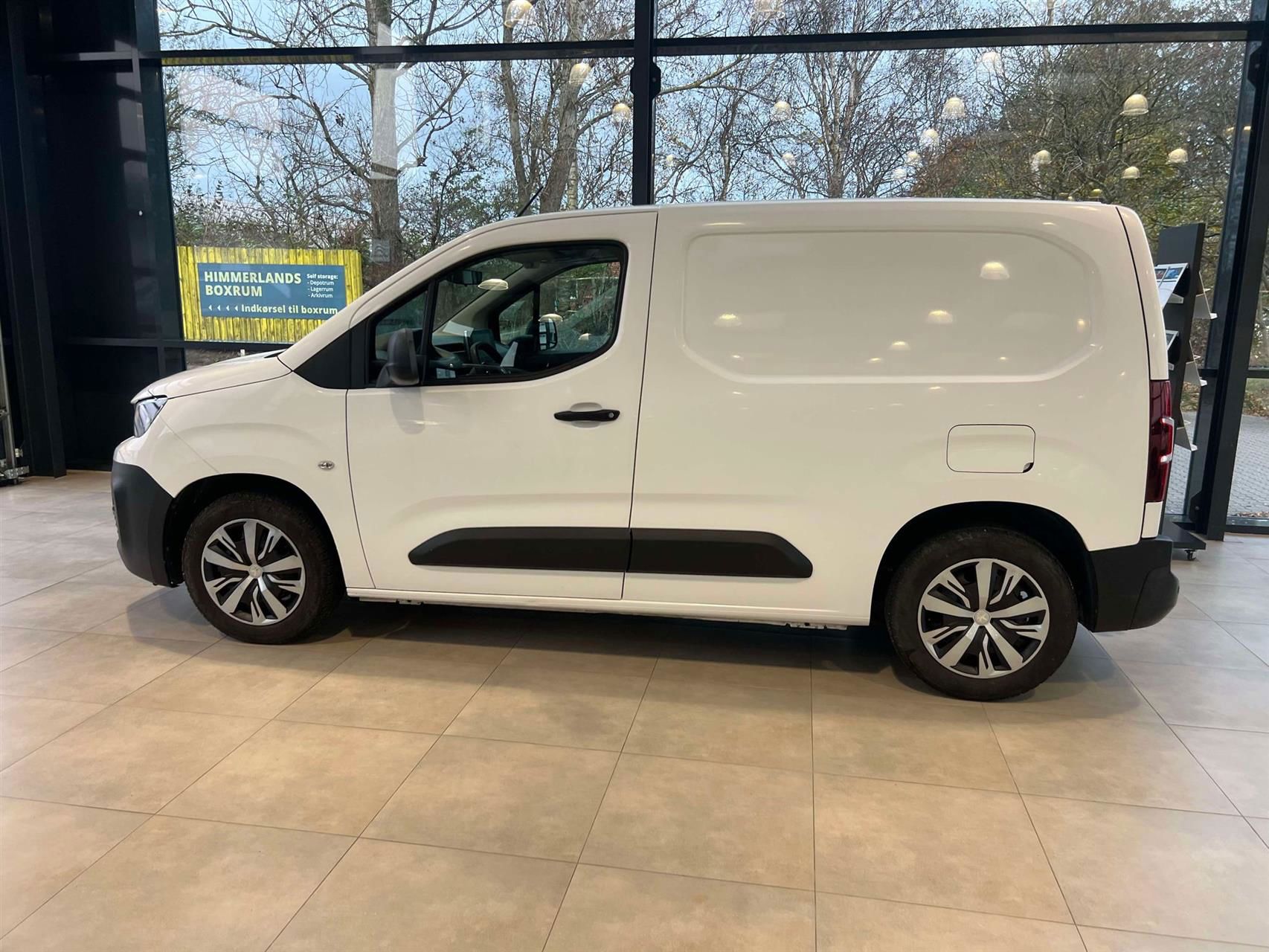 Billede af Peugeot Partner L1 V1 1,5 BlueHDi Plus 100HK Van