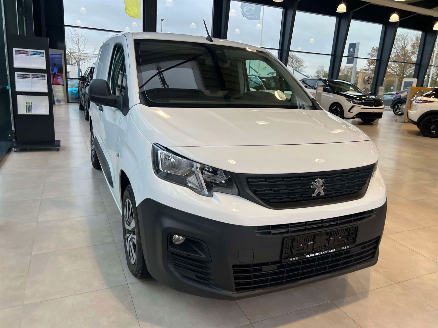 Billede af Peugeot Partner L1 V1 1,5 BlueHDi Plus 100HK Van