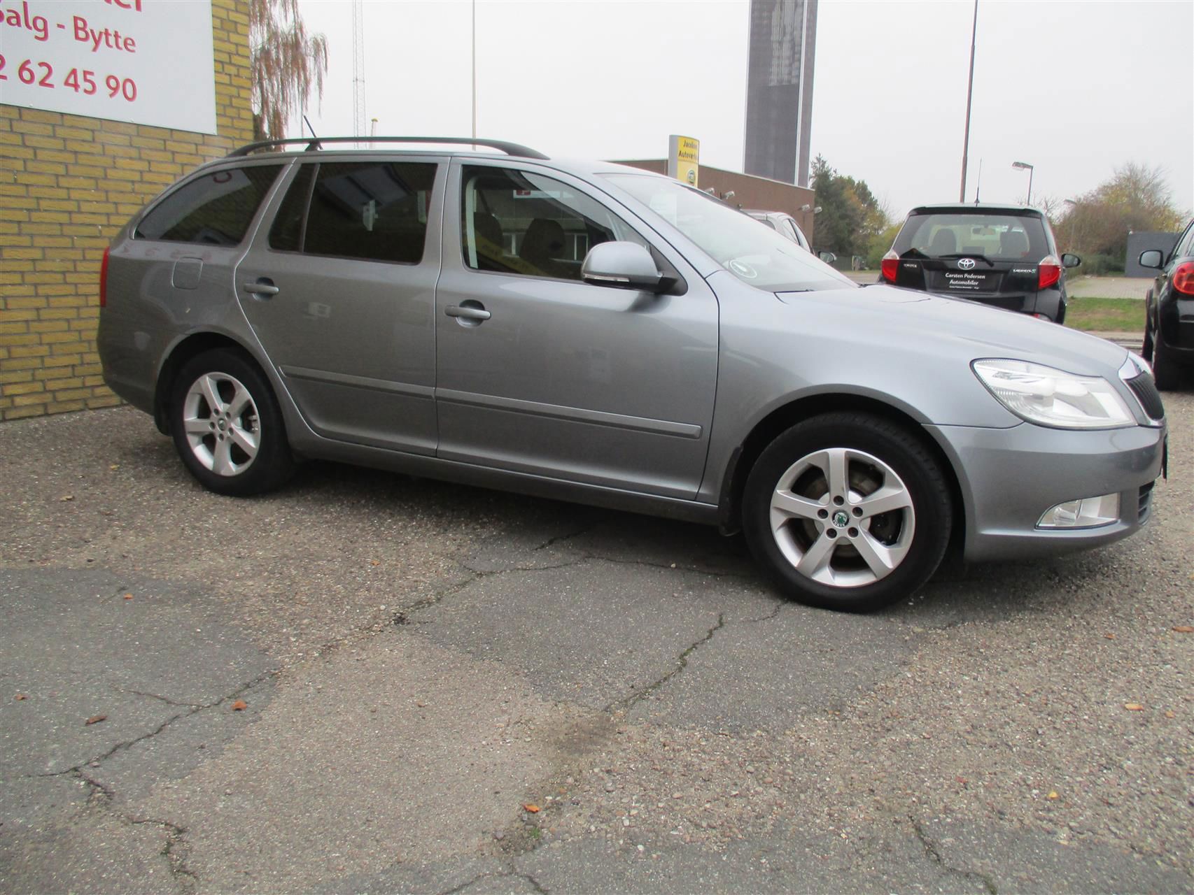 Billede af Skoda Octavia Combi 1,4 TSI Elegance 122HK Stc 6g