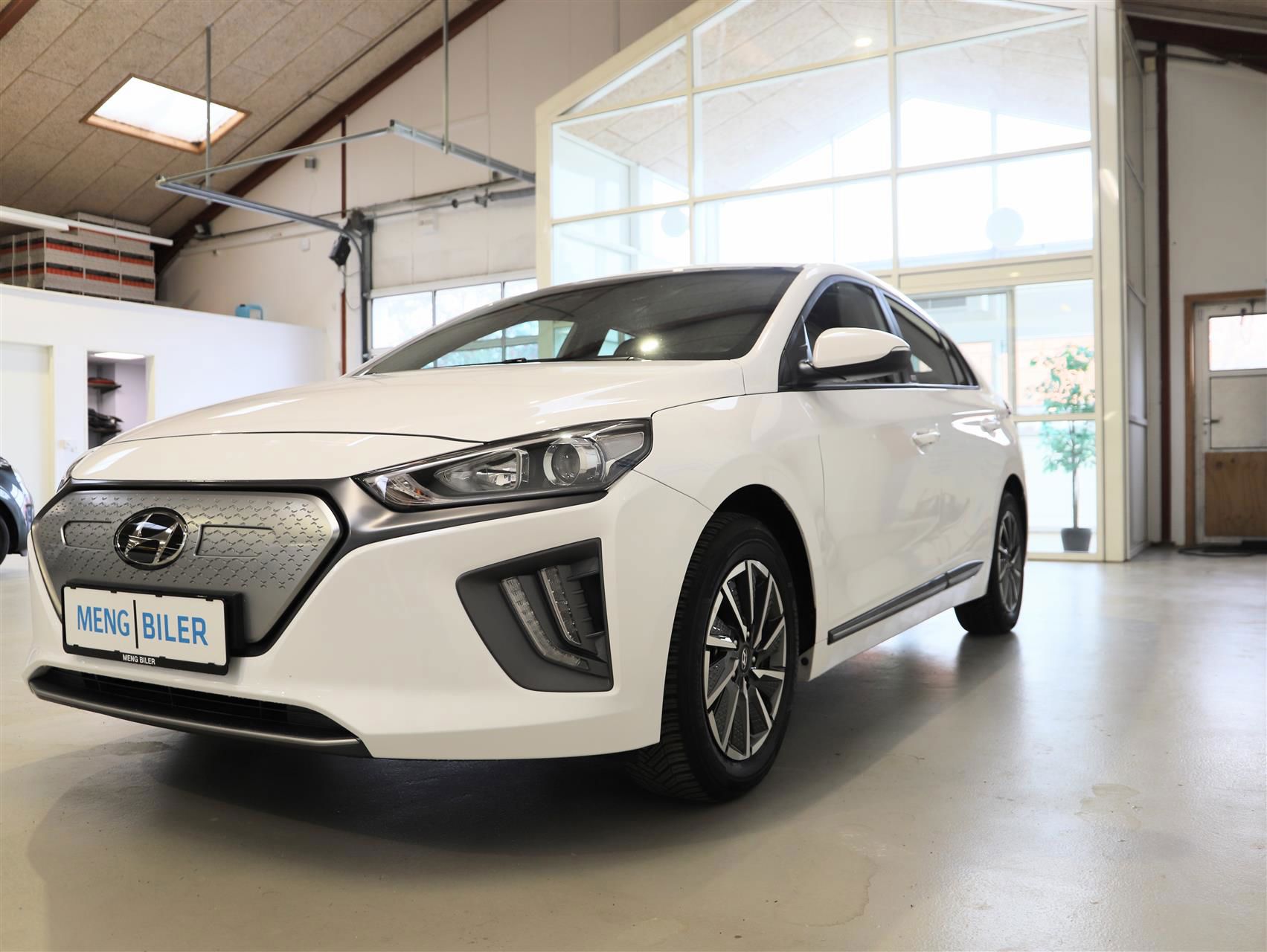 Billede af Hyundai Ioniq Electric 38,3 kWh Trend 136HK 5d Aut.