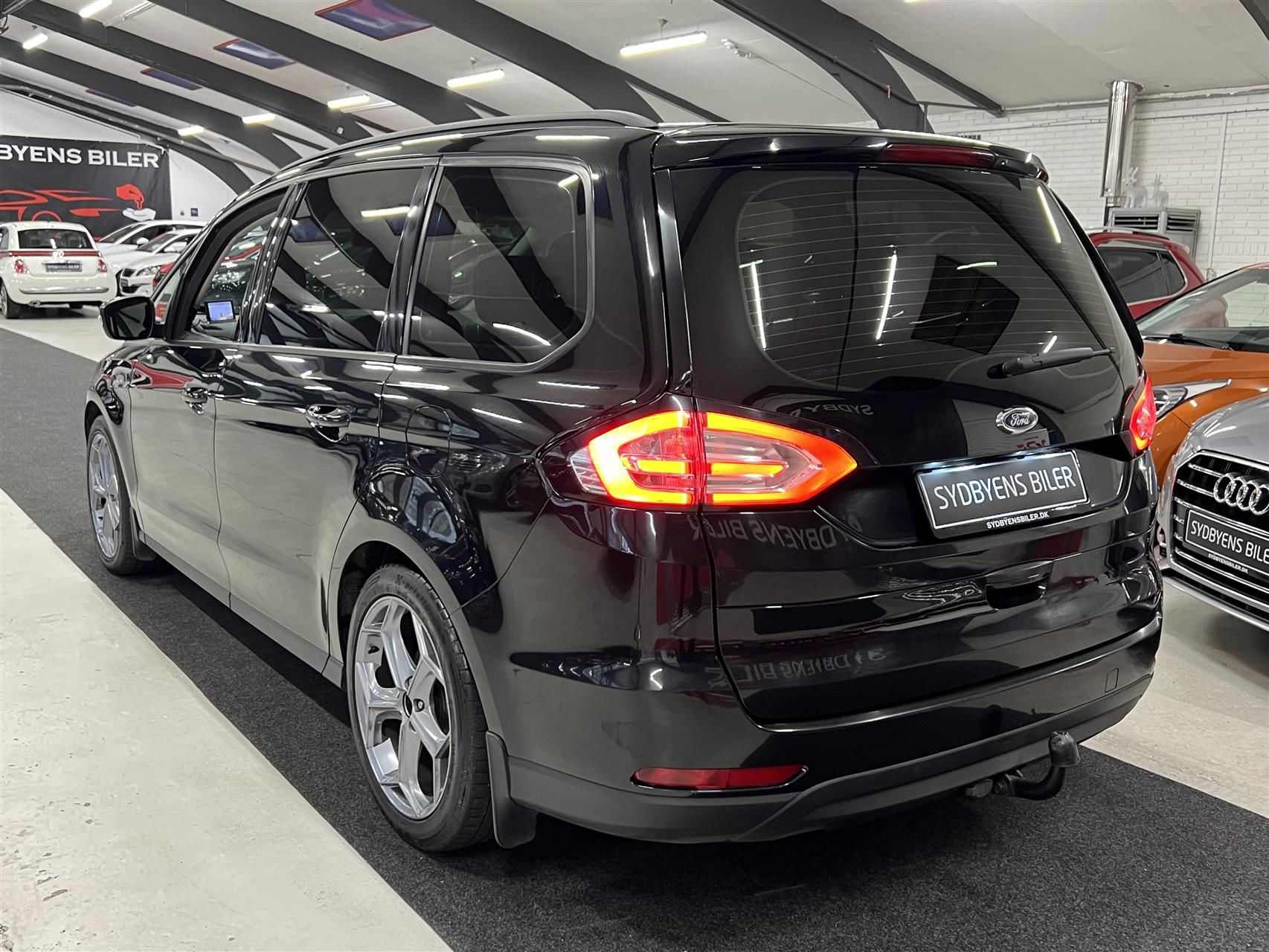 Ford Galaxy 2016