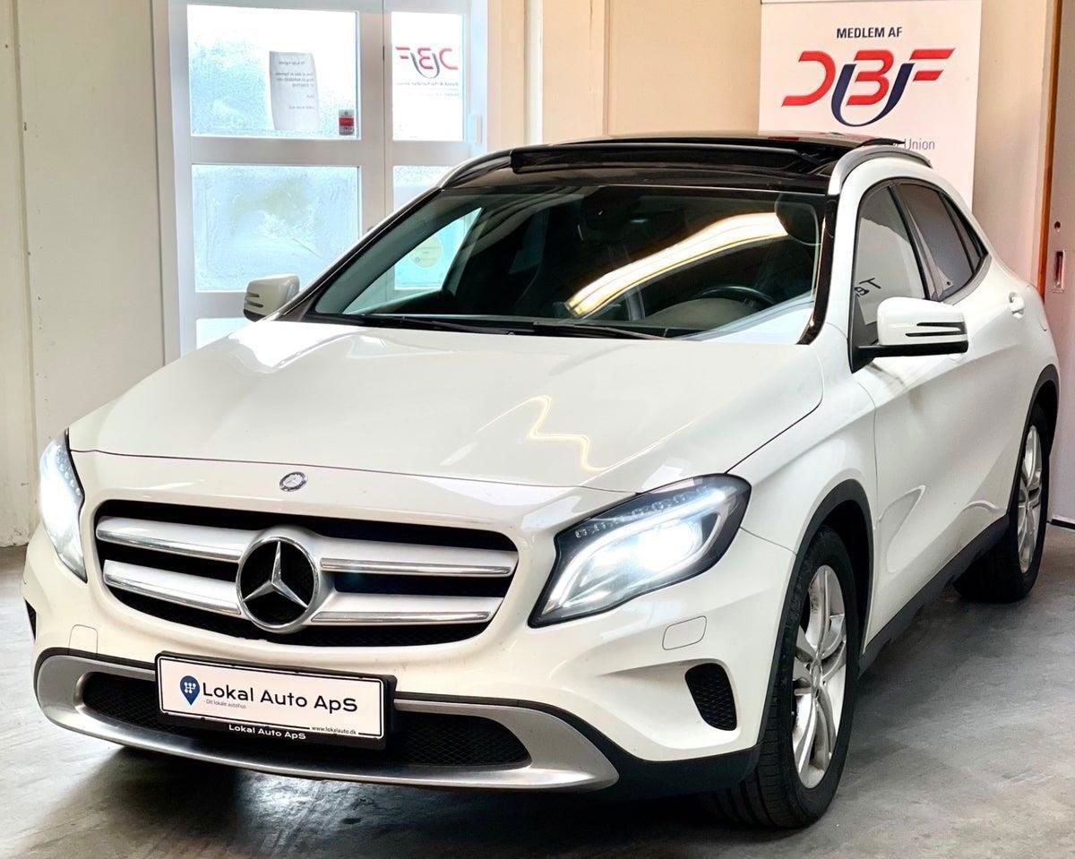 Mercedes-Benz GLA220 d 2014