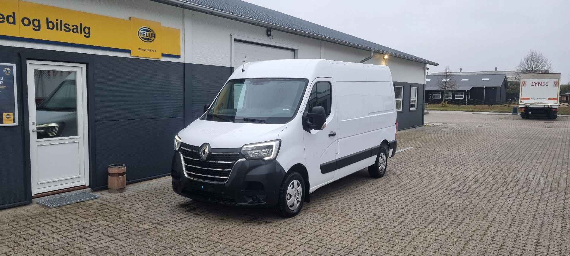 Billede af Renault Master T33 L2H2 2,3 DCI TwinTurbo start/stop 150HK Van 6g