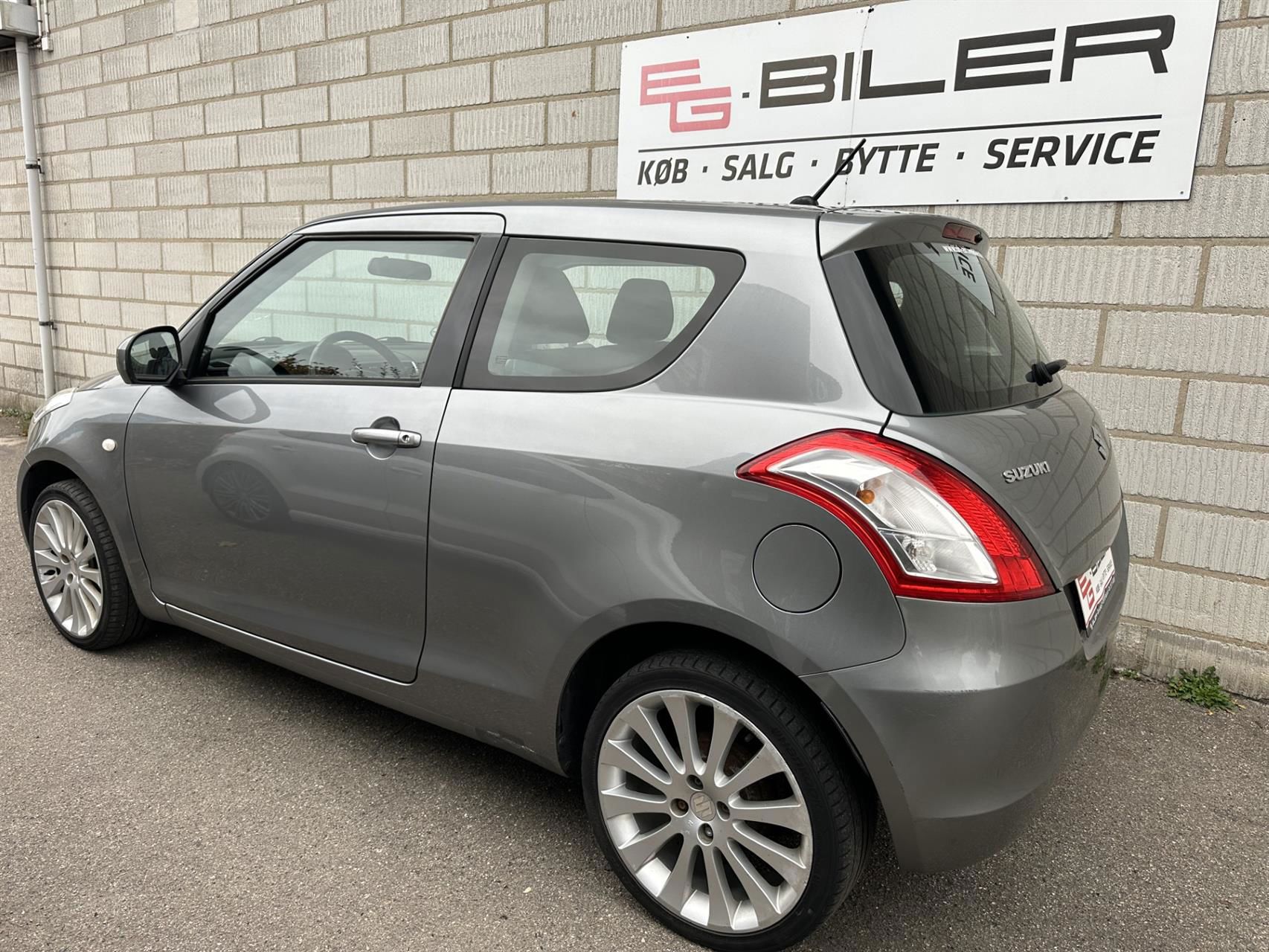 Suzuki Swift 2011