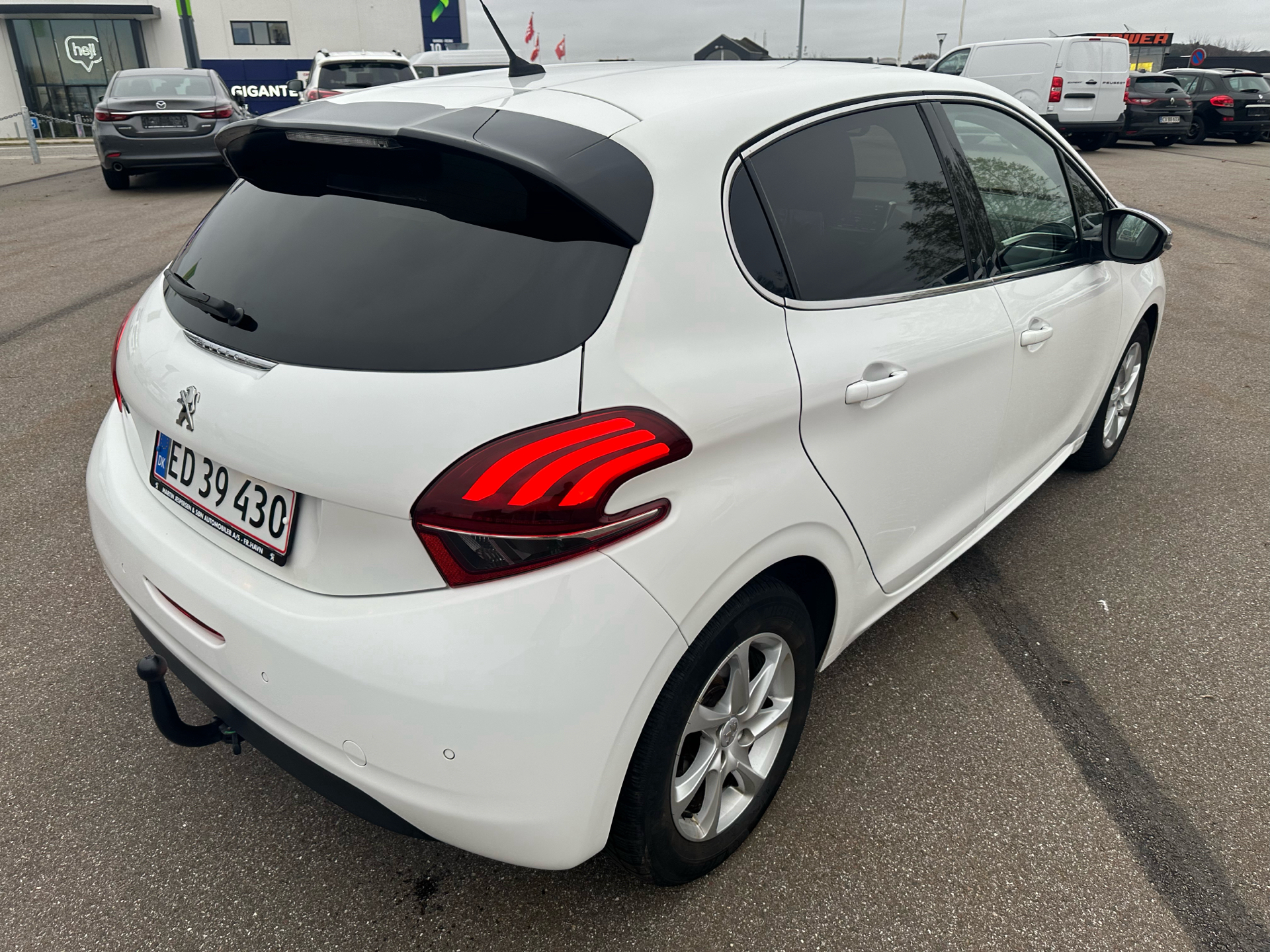 Billede af Peugeot 208 1,6 BlueHDi Allure 100HK 5d