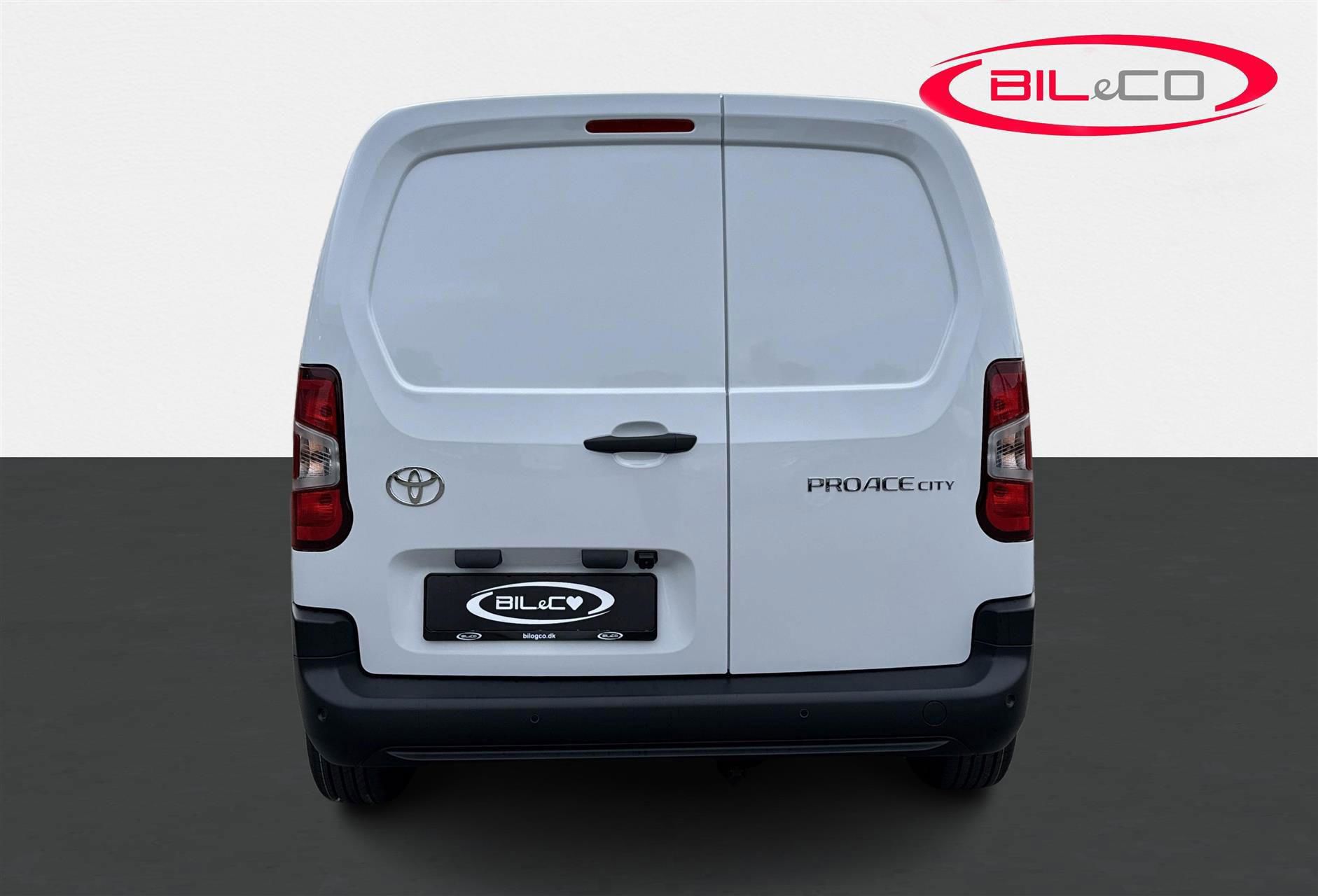 Billede af Toyota Proace City Medium 1,5 D Comfort Master 102HK Van