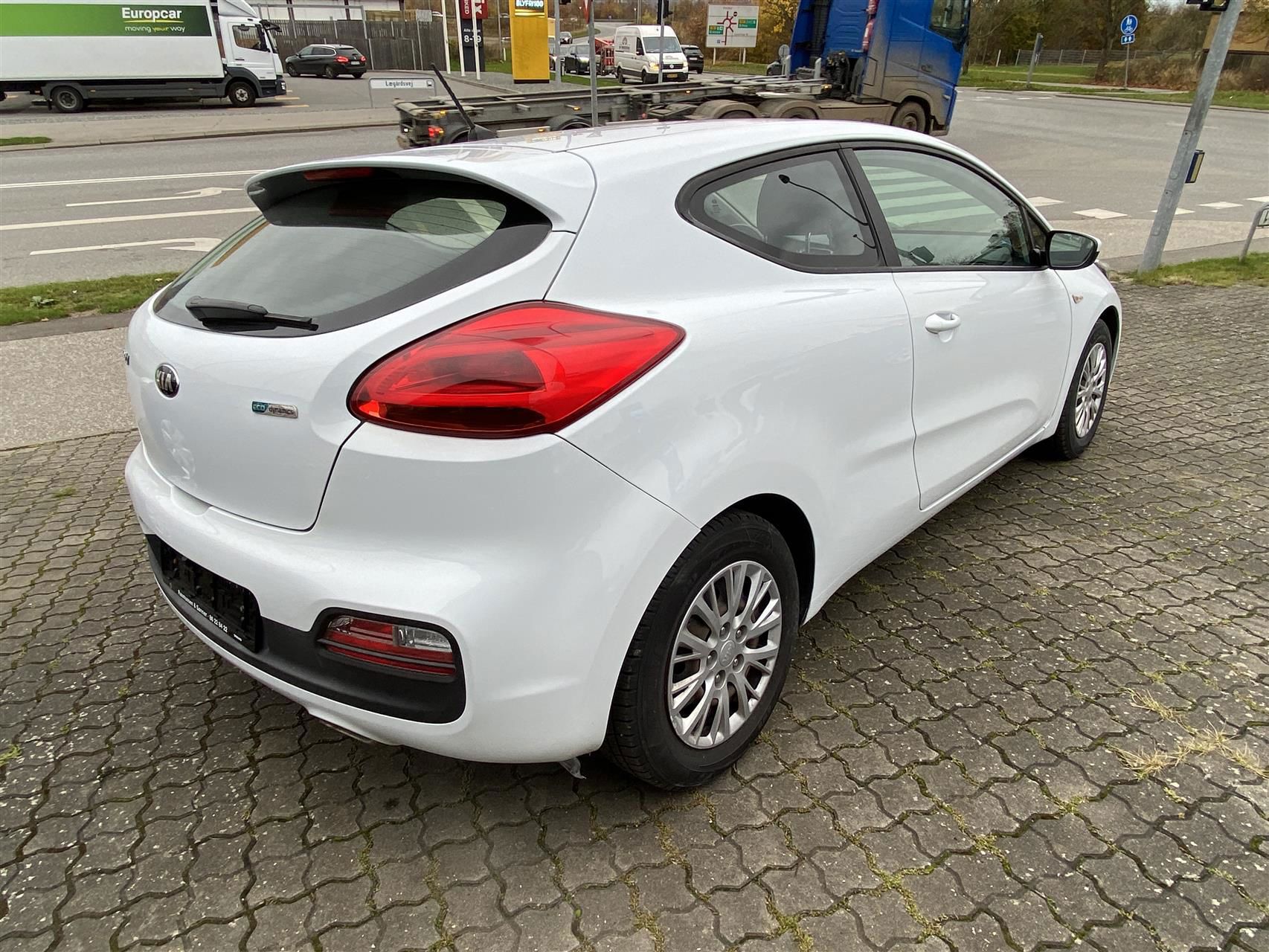 Billede af Kia Pro Ceed 1,4 CVVT Style 100HK 3d 6g