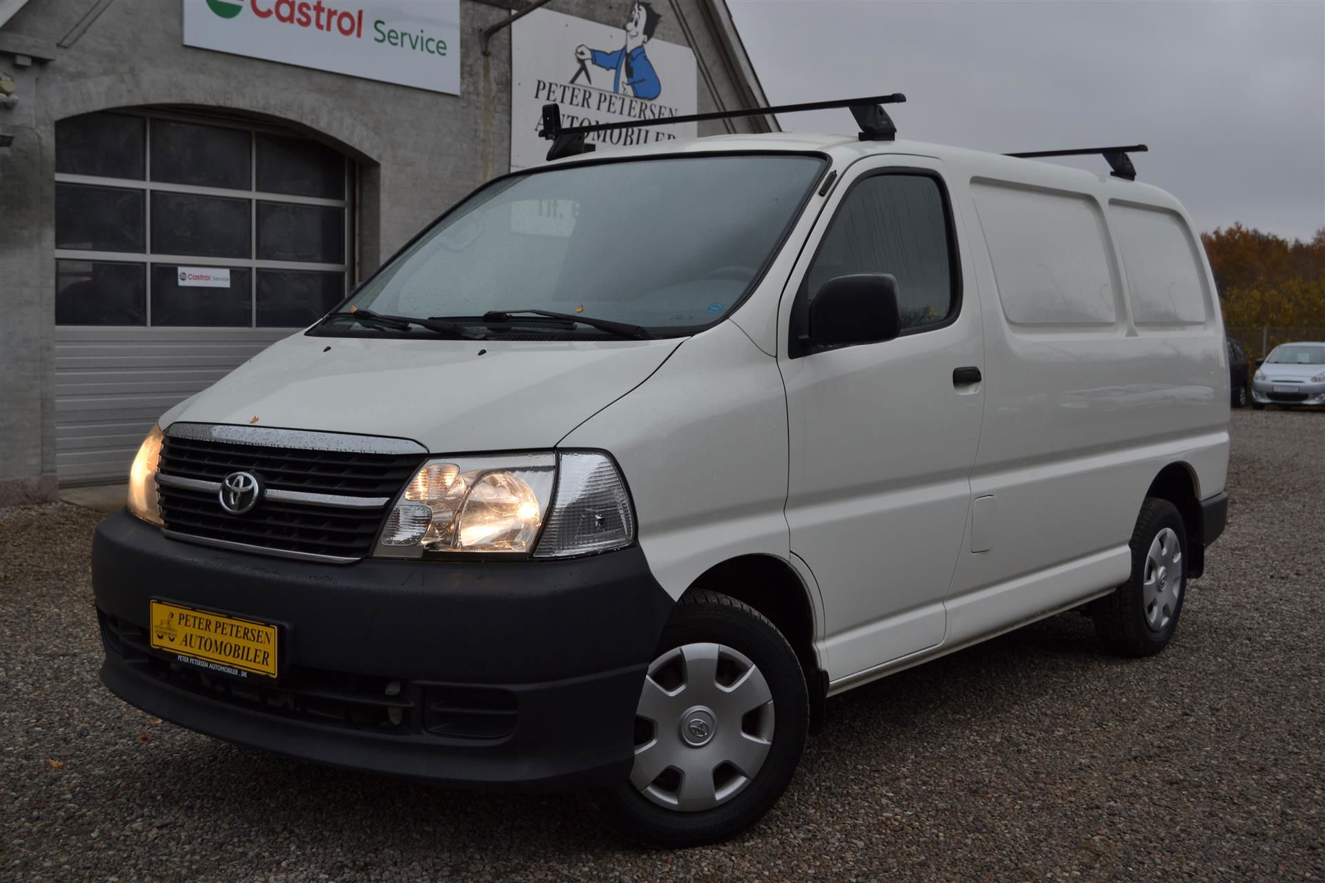 Billede af Toyota HiAce Kort 2,5 D-4D 117HK Van