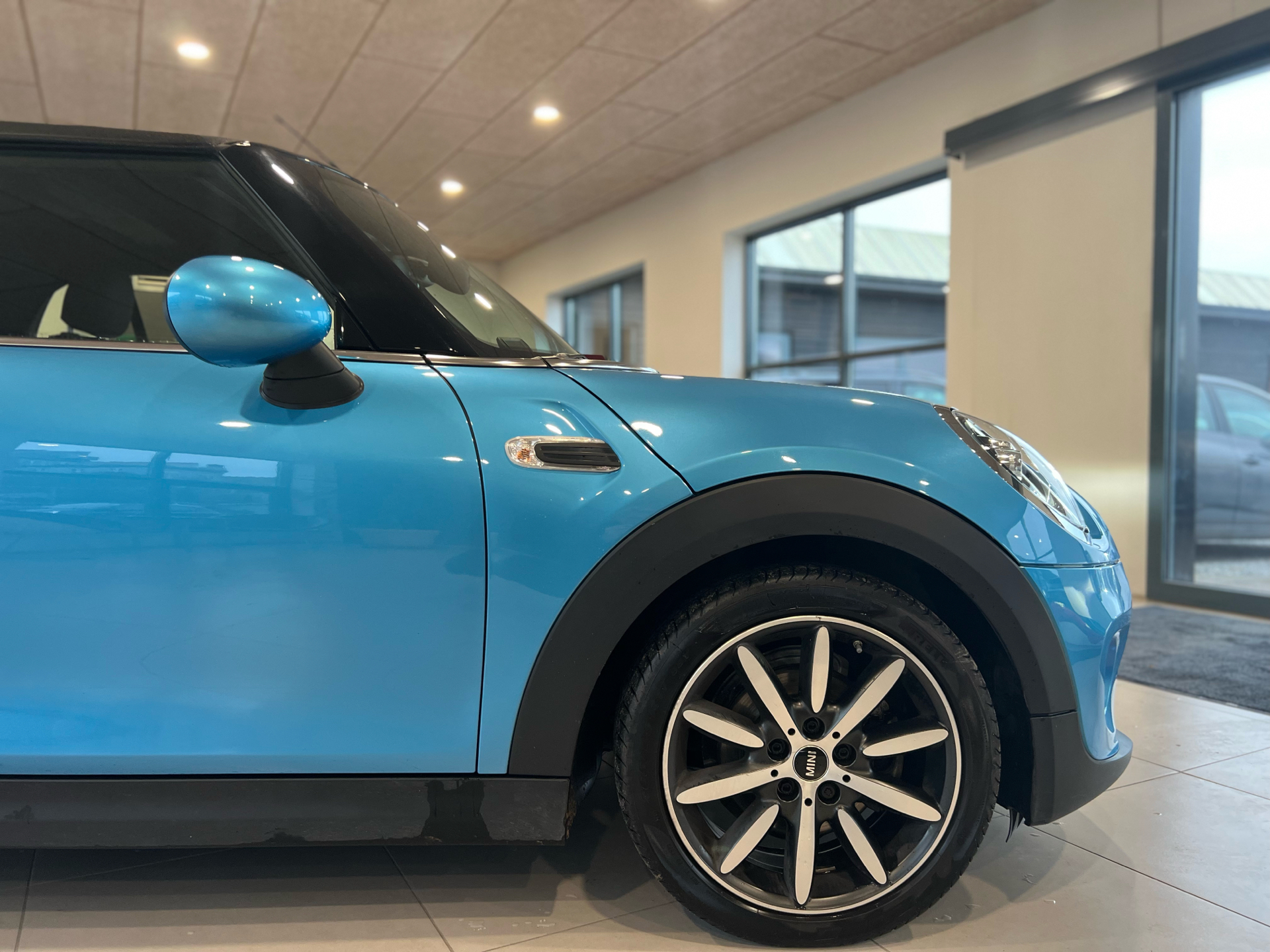 Billede af Mini Cooper 1,5 Connected Essential Steptronic 136HK Cabr. 7g Aut.