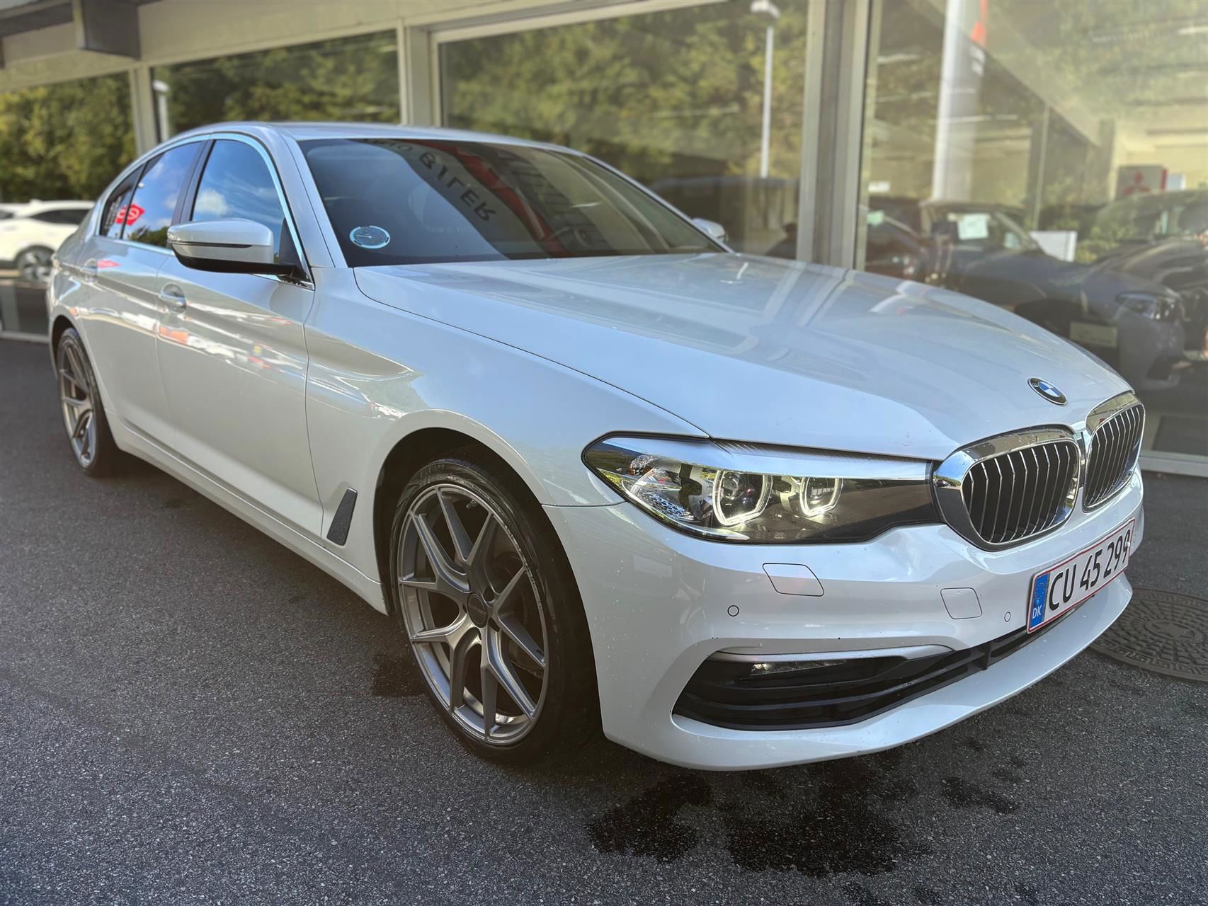 Billede af BMW 520d 2,0 D Connected Steptronic 190HK 8g Aut.