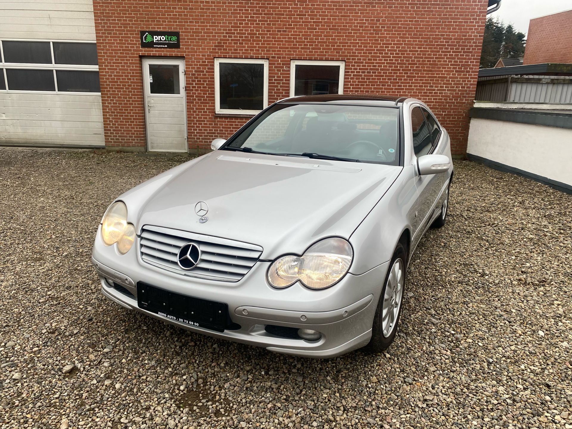 Billede af Mercedes-Benz C200 2,0 Kompressor 163HK 3d 6g