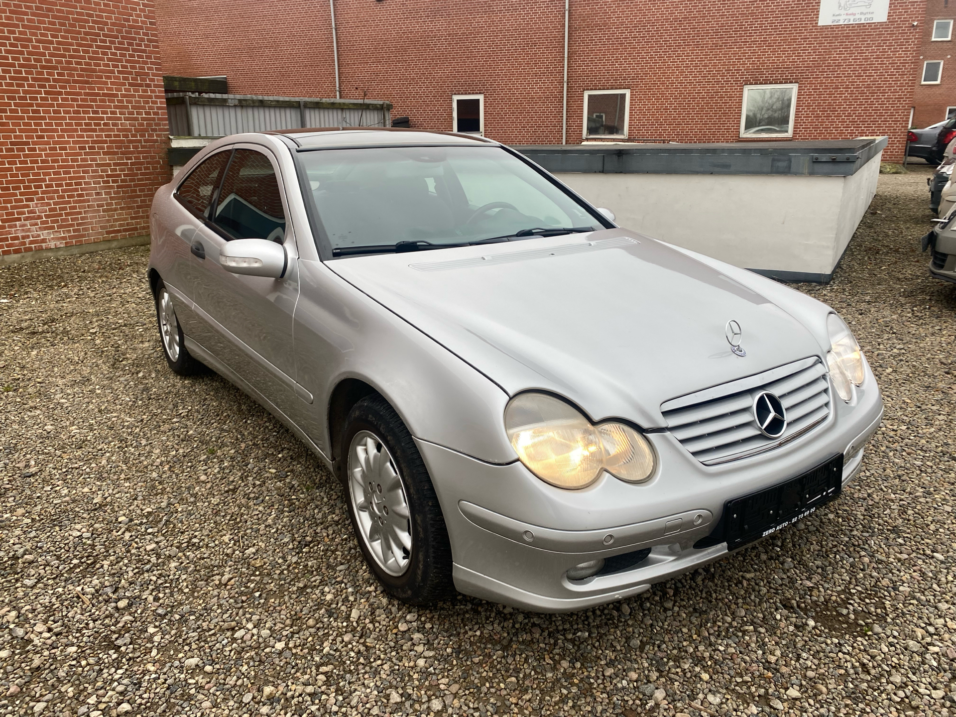 Billede af Mercedes-Benz C200 2,0 Kompressor 163HK 3d 6g