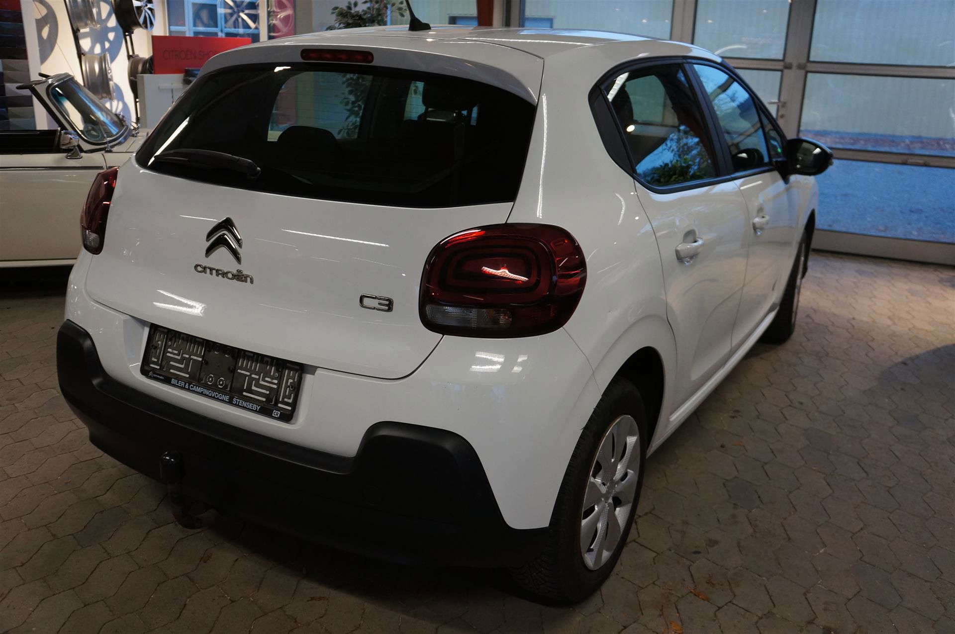 Billede af Citroën C3 1,2 PureTech Iconic Limited start/stop 82HK 5d