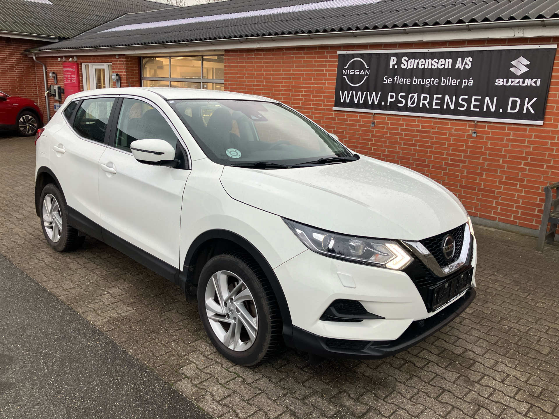 Billede af Nissan Qashqai 1,3 Dig-T Visia 140HK 5d 6g