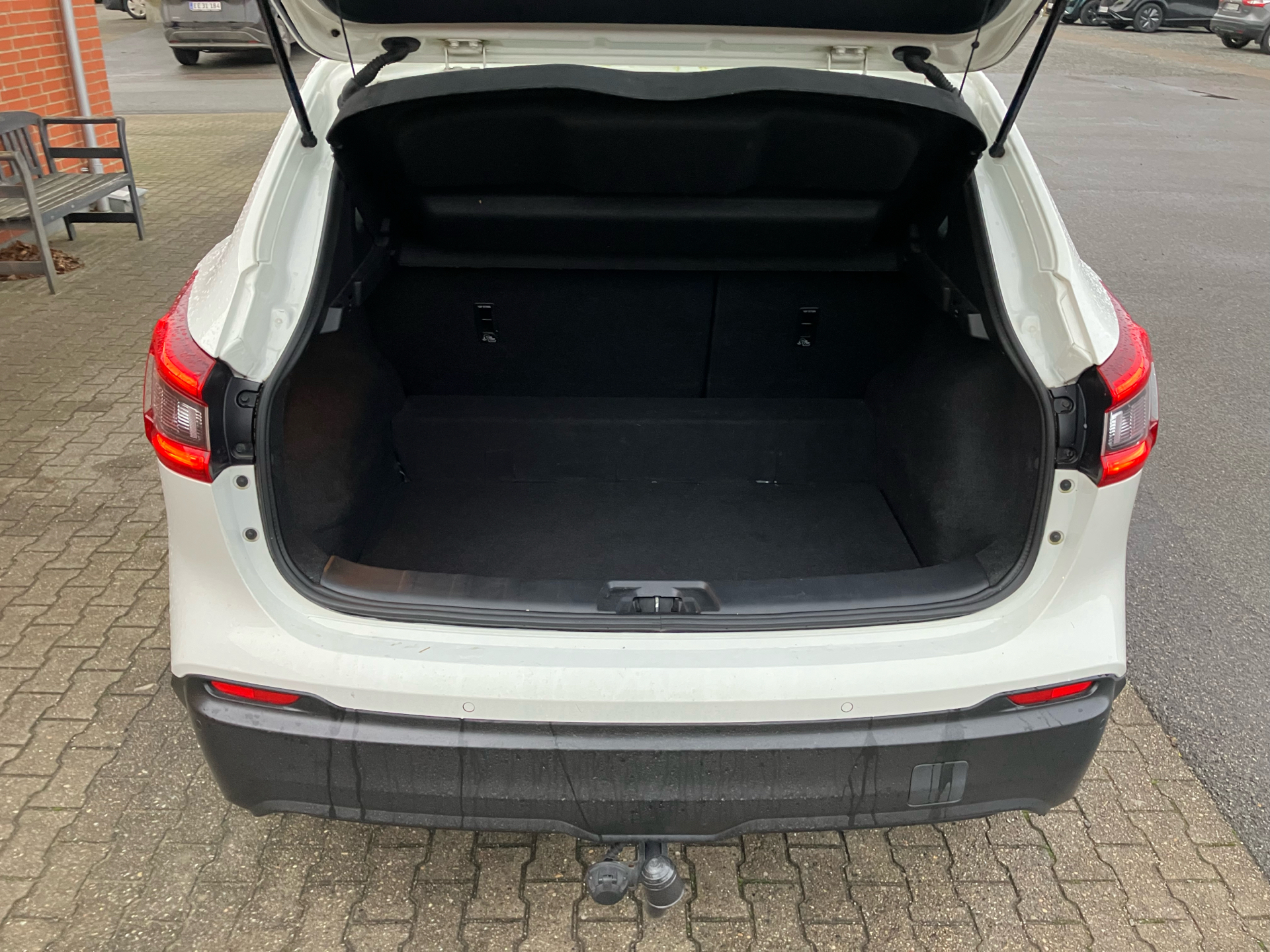 Billede af Nissan Qashqai 1,3 Dig-T Visia 140HK 5d 6g