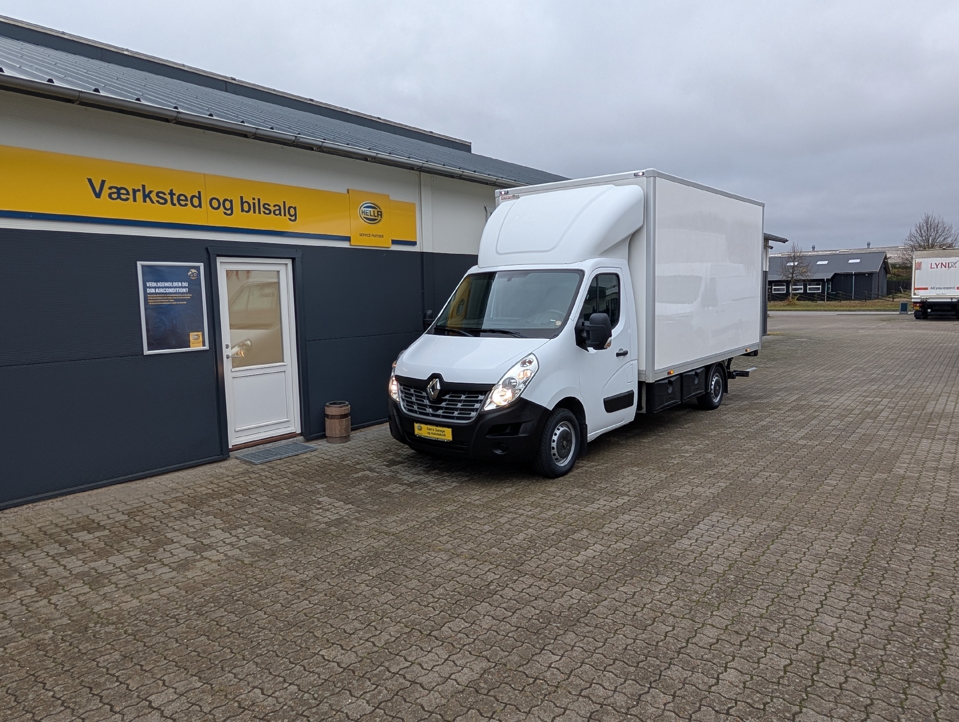 Billede af Renault Master T35 L3H1 2,3 DCI start/stop 170HK Ladv./Chas. 6g