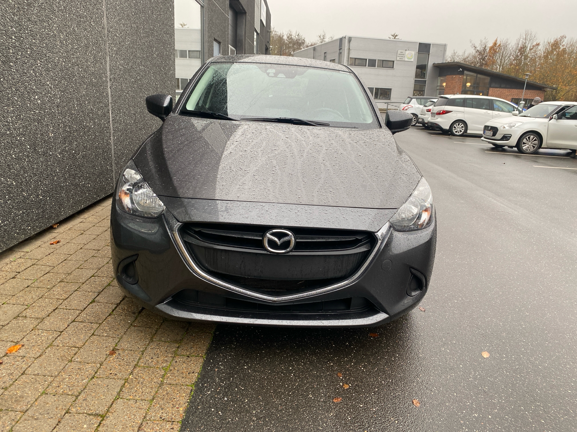 Billede af Mazda 2 1,5 Skyactiv-G Niseko 90HK 5d 6g Aut.