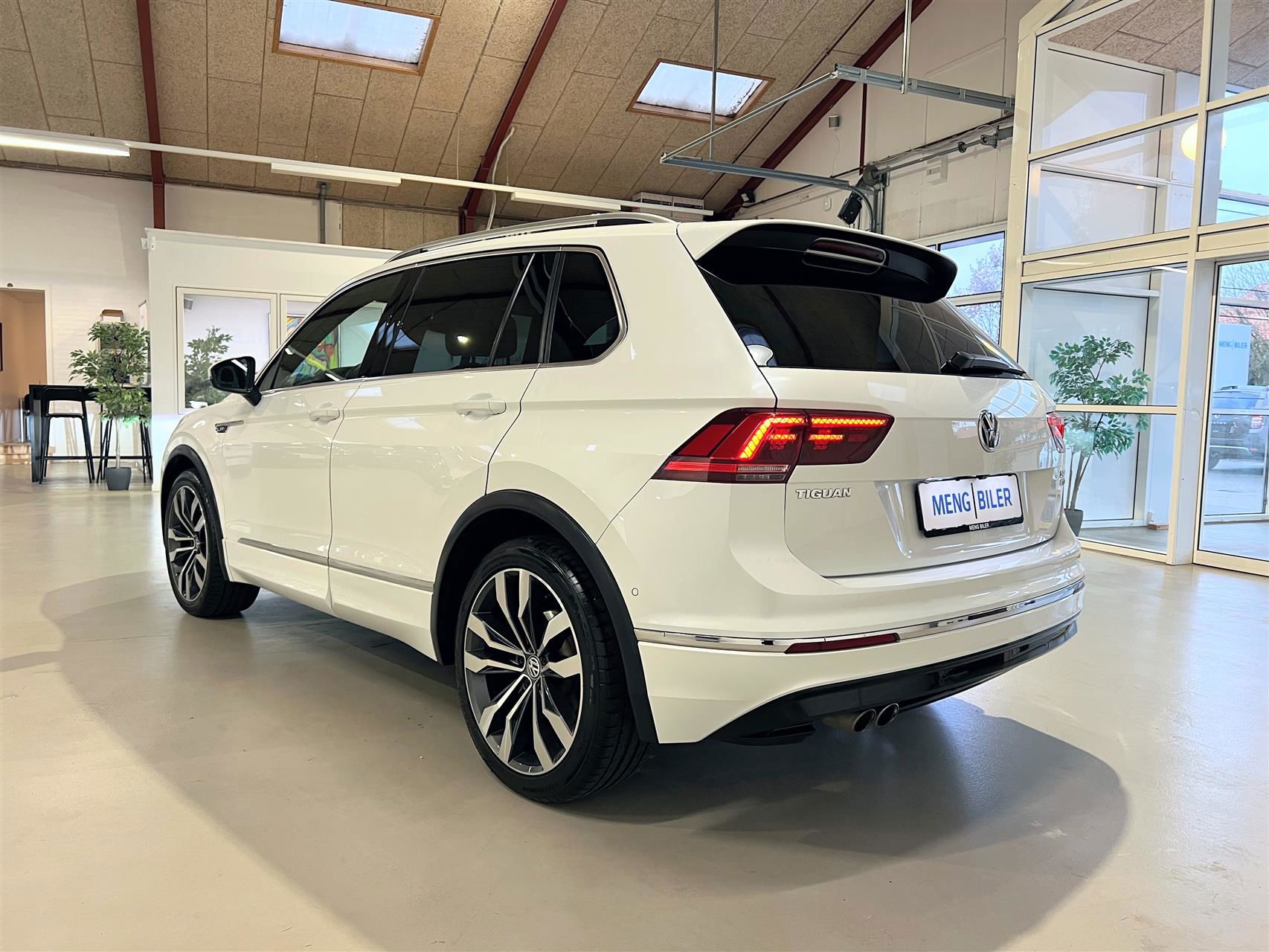 Billede af VW Tiguan 2,0 TDI BMT SCR Highline 4Motion DSG 190HK Van 7g Aut.