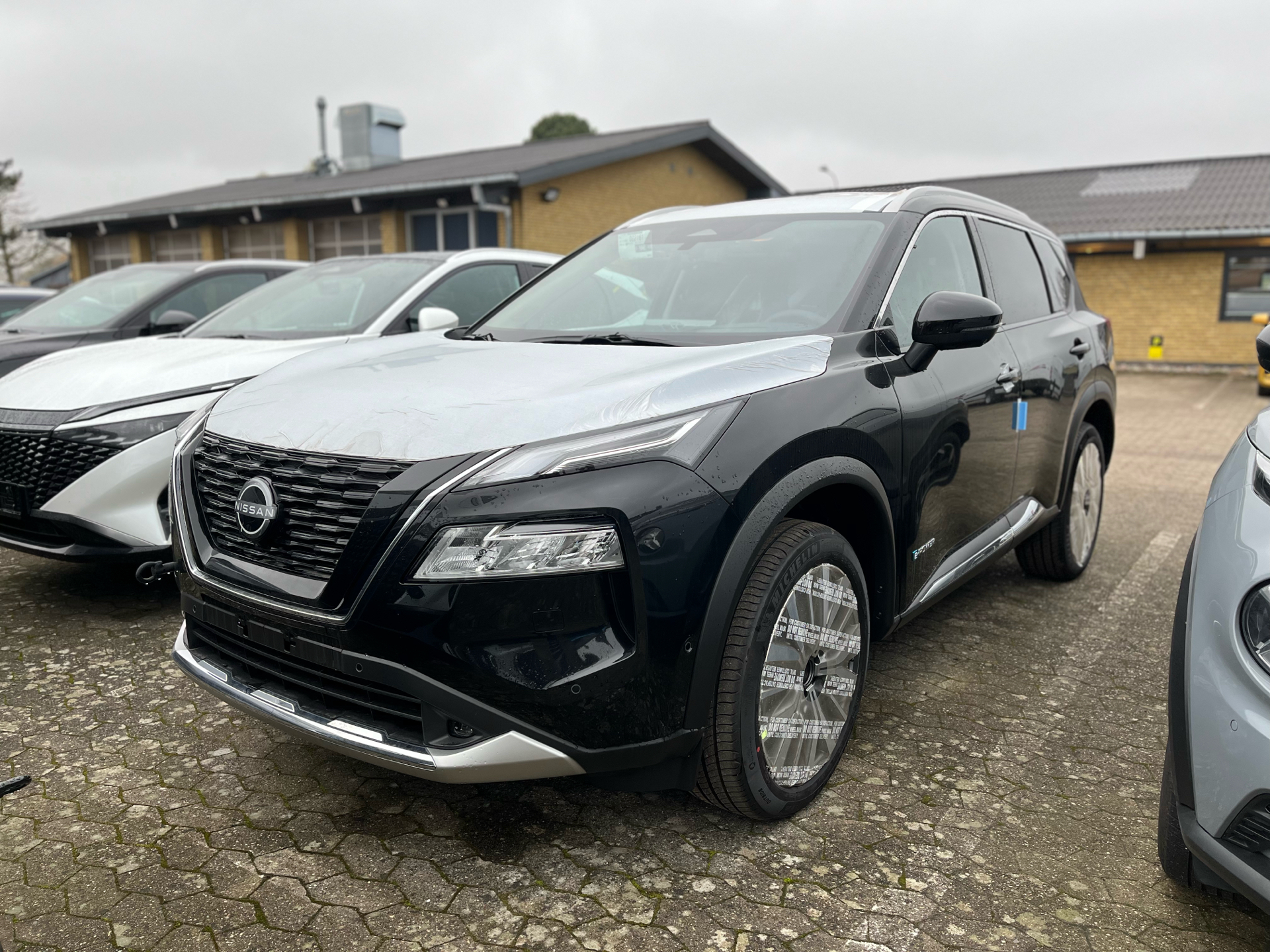 Billede af Nissan X-Trail 1,5 Hybrid Tekna+ e-4orce 210HK 5d Aut.