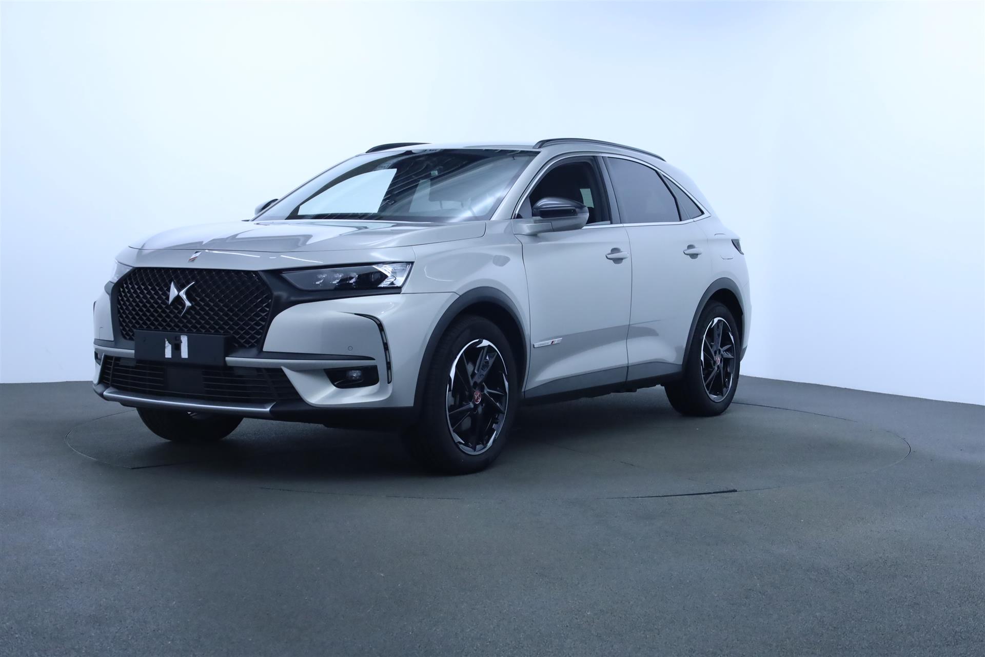 Billede af DS DS7 Crossback 1,6 E-Tense  Plugin-hybrid Opera AWD EAT8 300HK 5d 8g Aut.