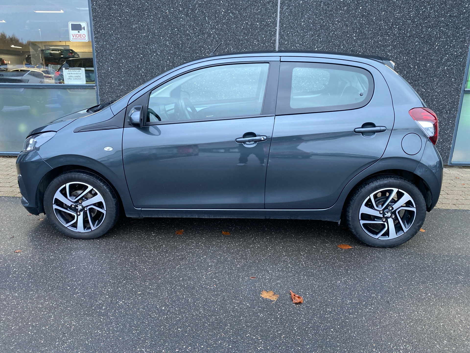 Billede af PEUGEOT 108 1,0 e-Vti Edition 210+ 72HK 5d