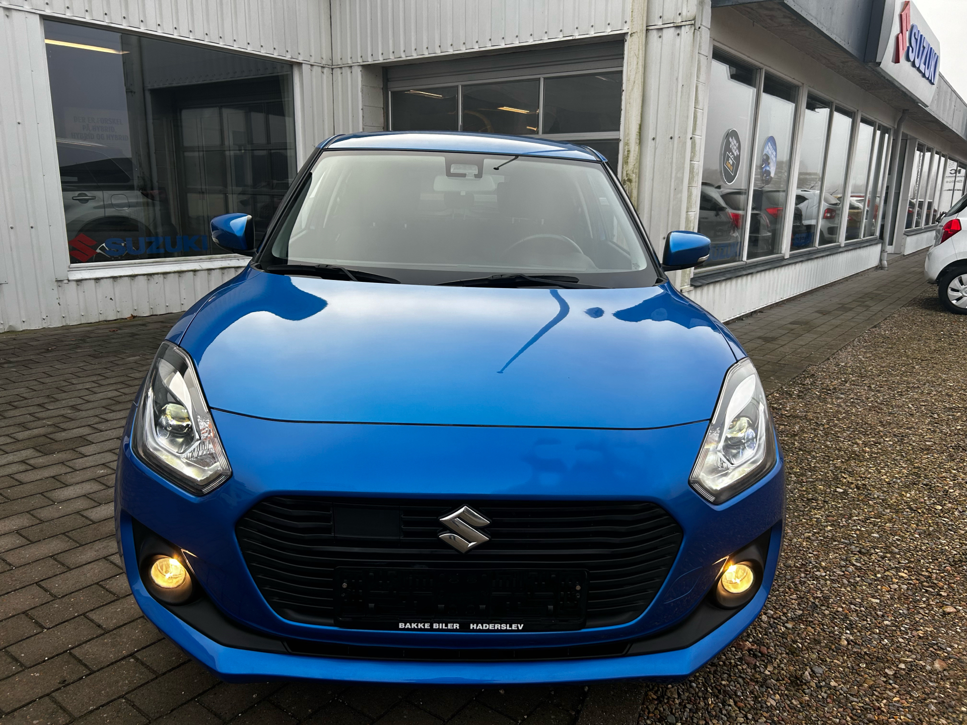 Billede af Suzuki Swift 1,0 Boosterjet  Mild hybrid Exclusive Plus mild-hybrid 112HK 5d