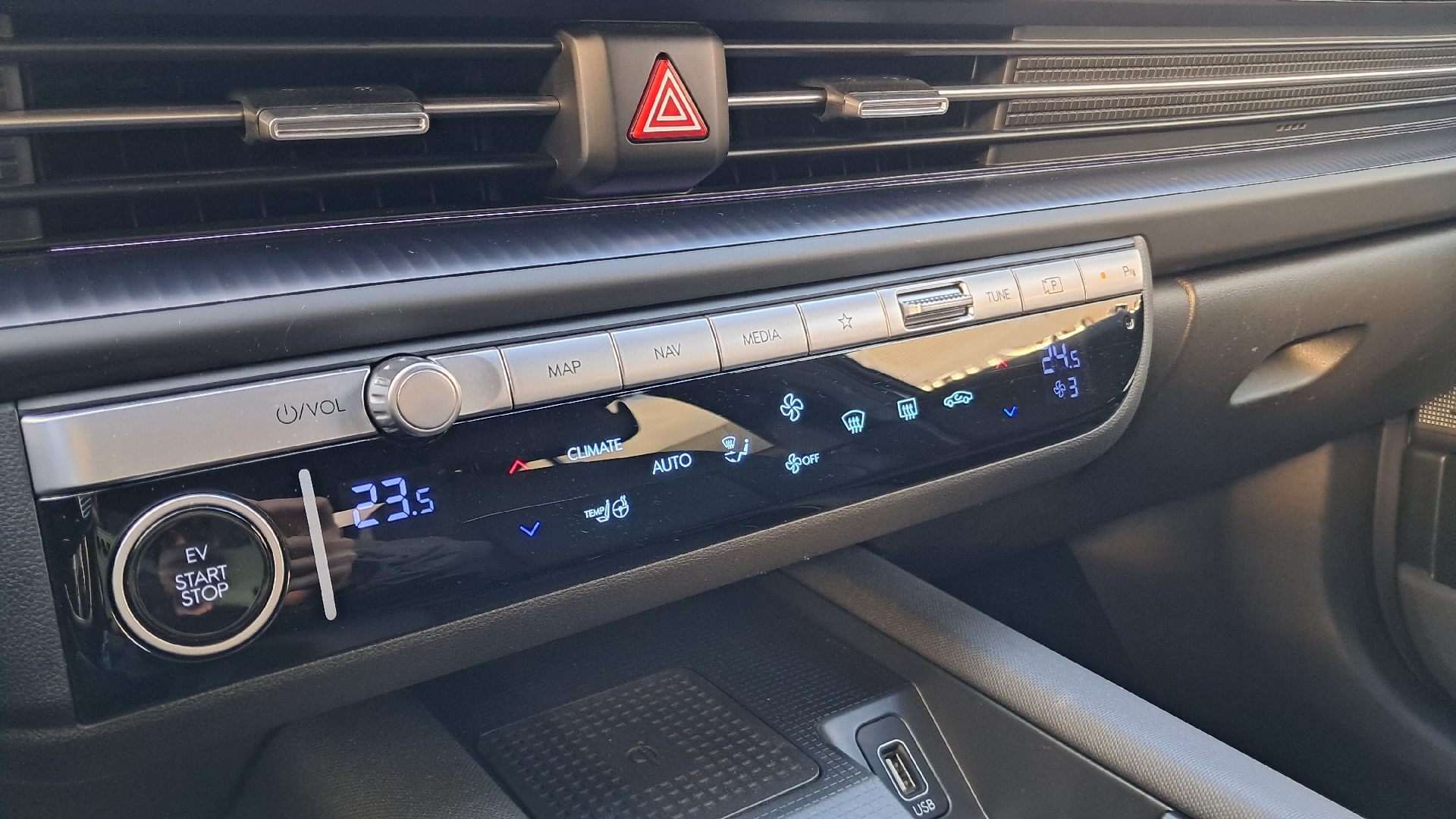 Billede af Hyundai Ioniq 6 Electric 77,4 kWh Ultimate 4WD 325HK Aut.