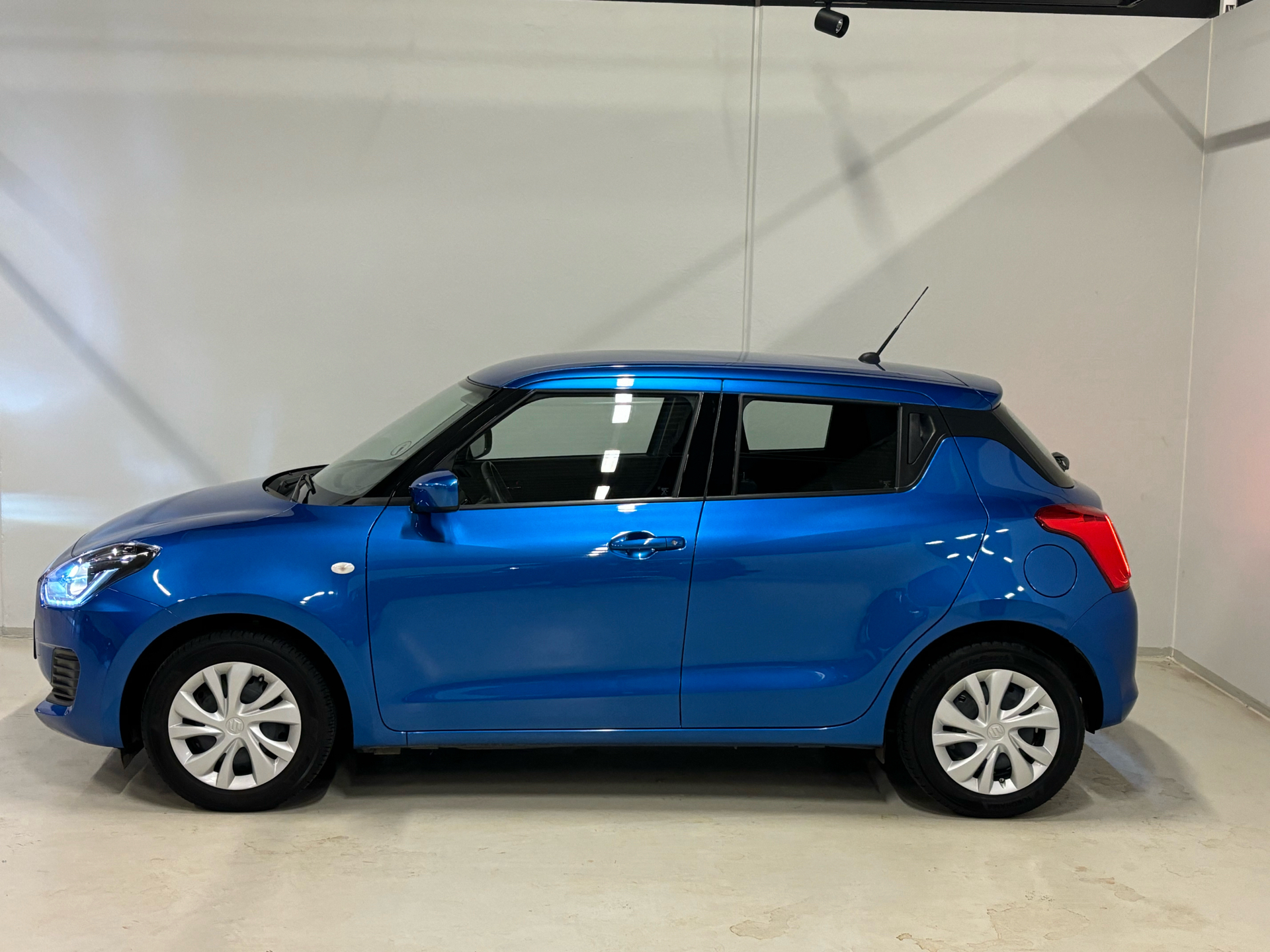 Billede af Suzuki Swift 1,2 Dualjet  Mild hybrid Club KUP 83HK 5d