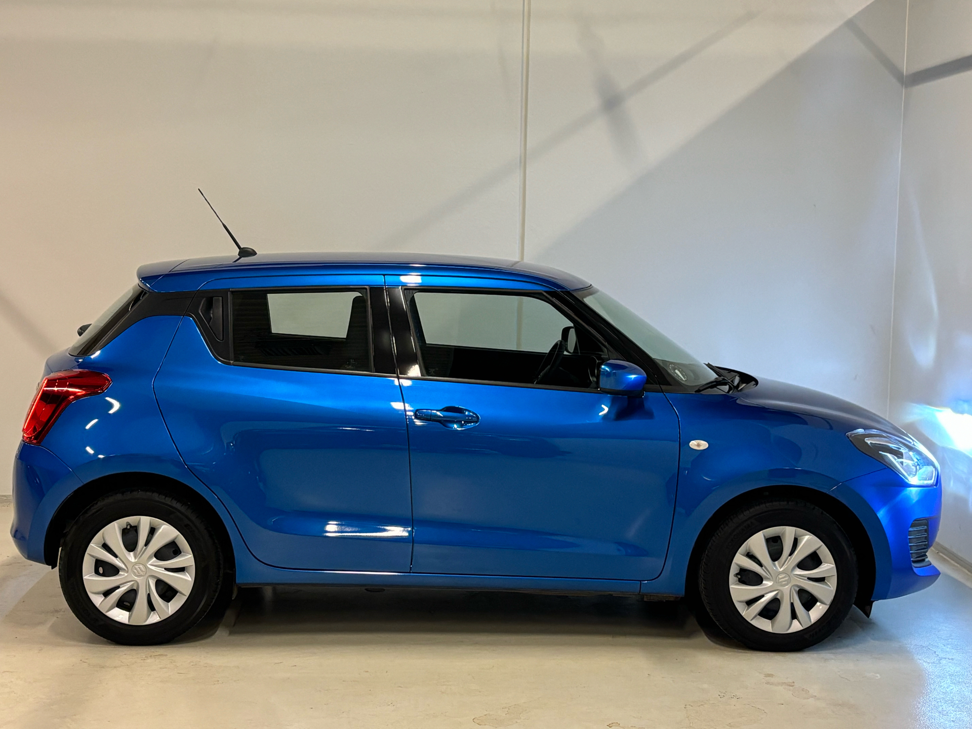 Billede af Suzuki Swift 1,2 Dualjet  Mild hybrid Club KUP 83HK 5d