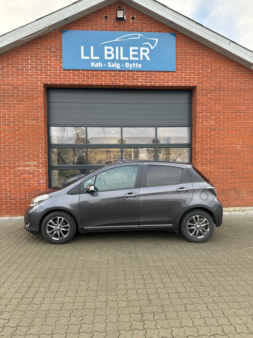 Billede af Toyota Yaris 1,3 VVT-I Trend 100HK 5d 6g