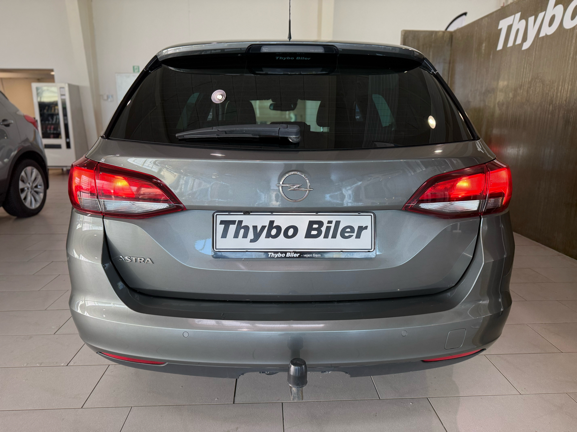 Billede af Opel Astra Sports Tourer 1,5 Turbo Elegance 122HK Stc 9g Aut.