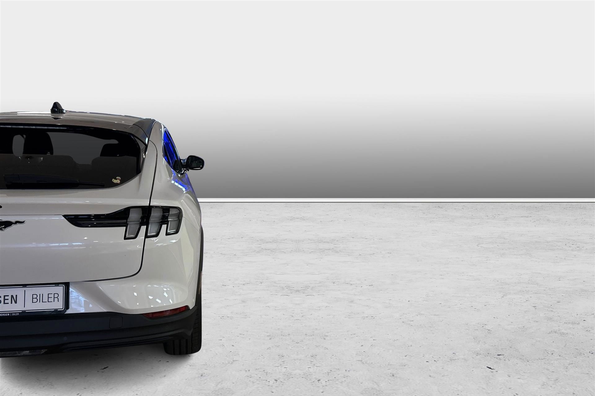 Billede af Ford Mustang Mach-E EL SR 269HK 5d Aut.