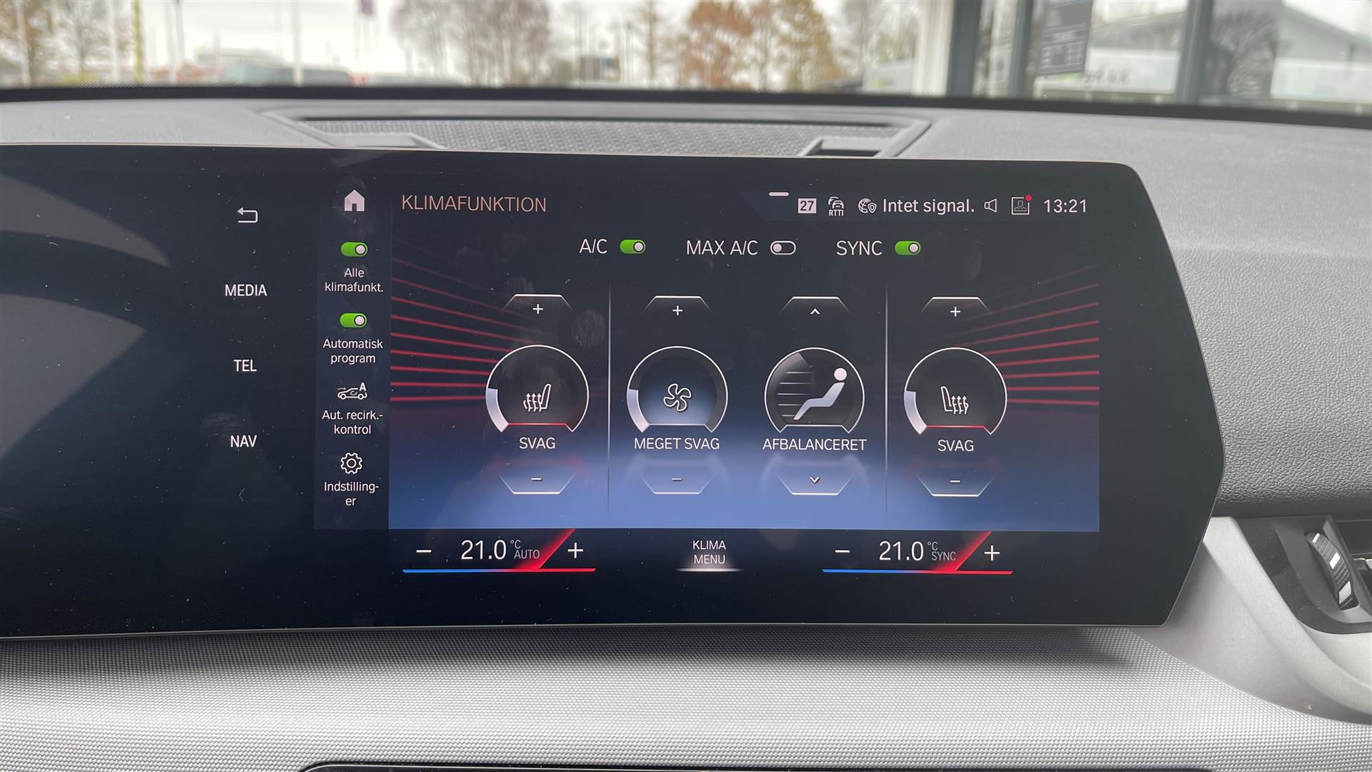 Billede af BMW iX1 xDrive30 4x4 313HK 5d Aut.