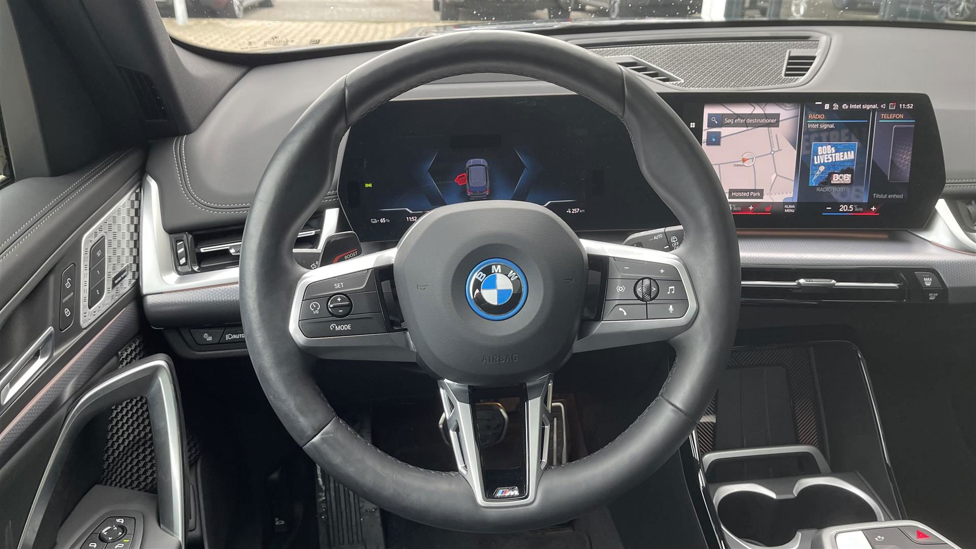 BMW iX1 2023