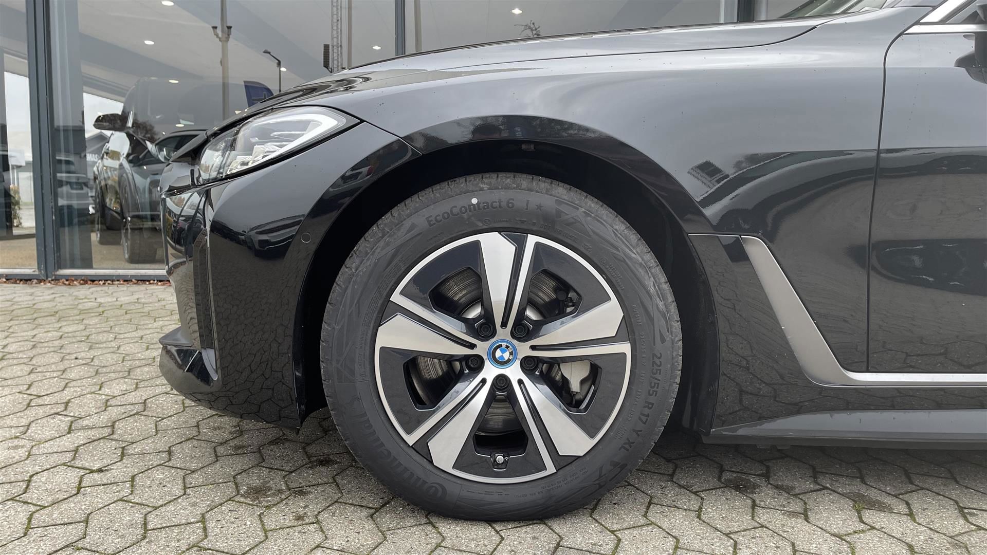 BMW i4 2023