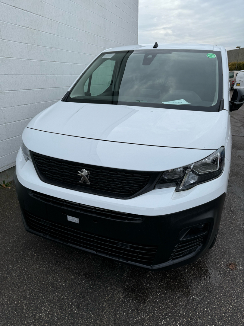 Billede af Peugeot e-Partner L1 V2 EL Plus 136HK Van Aut.