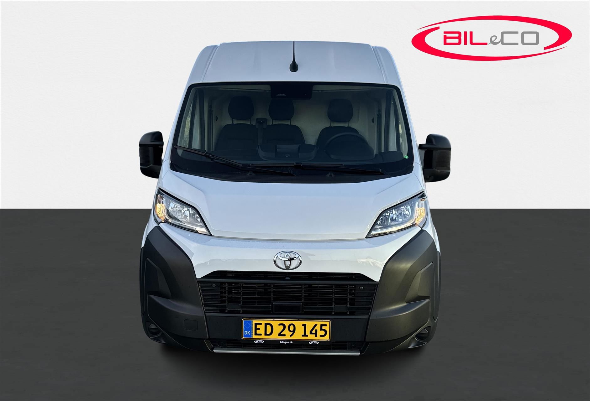 Billede af Toyota Proace Max Medium 2,2 D Comfort To skydedør m. højt tag 140HK Van 6g