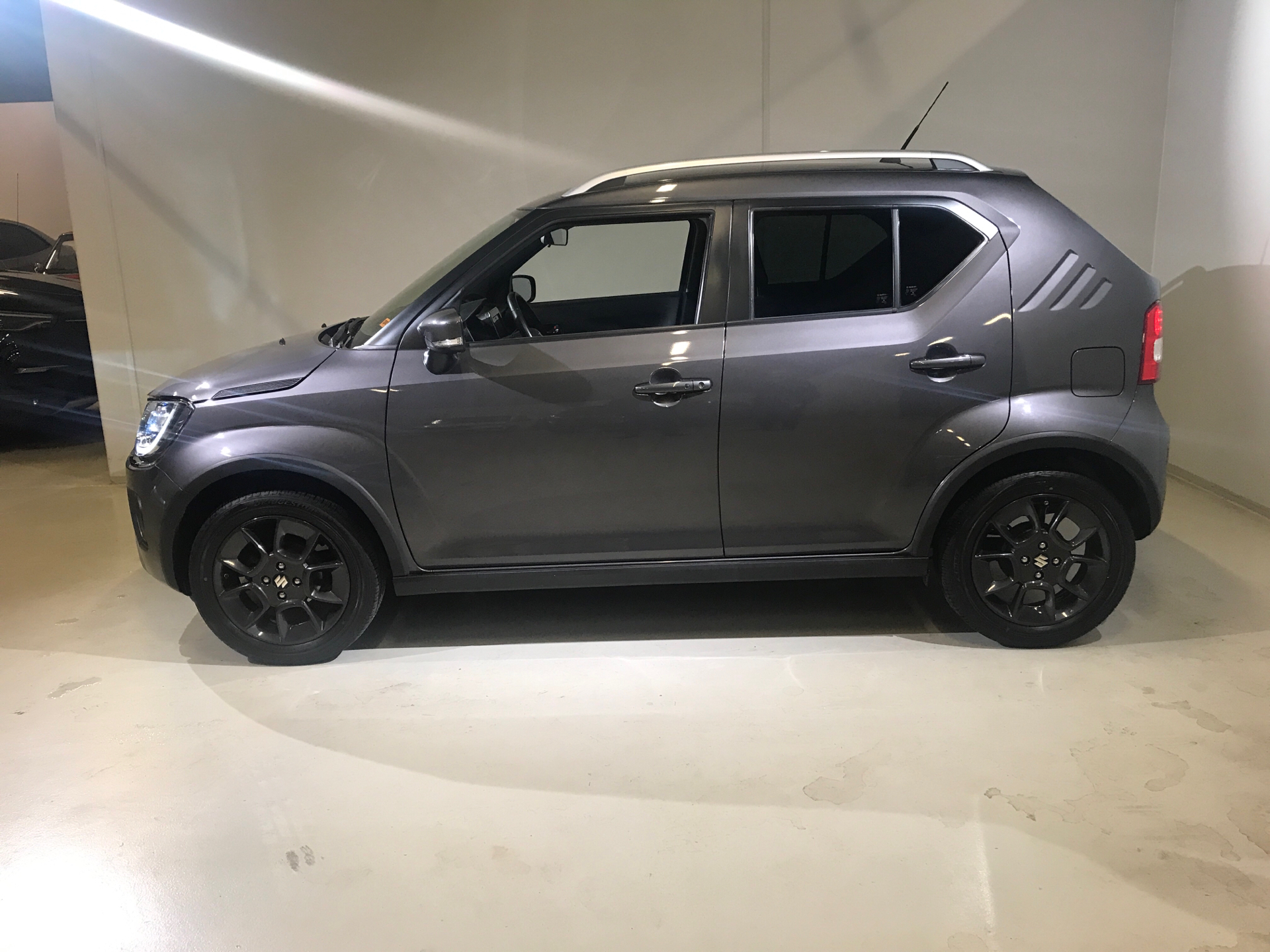 Billede af Suzuki Ignis 1,2 Dualjet  Mild hybrid Adventure Hybrid 83HK 5d