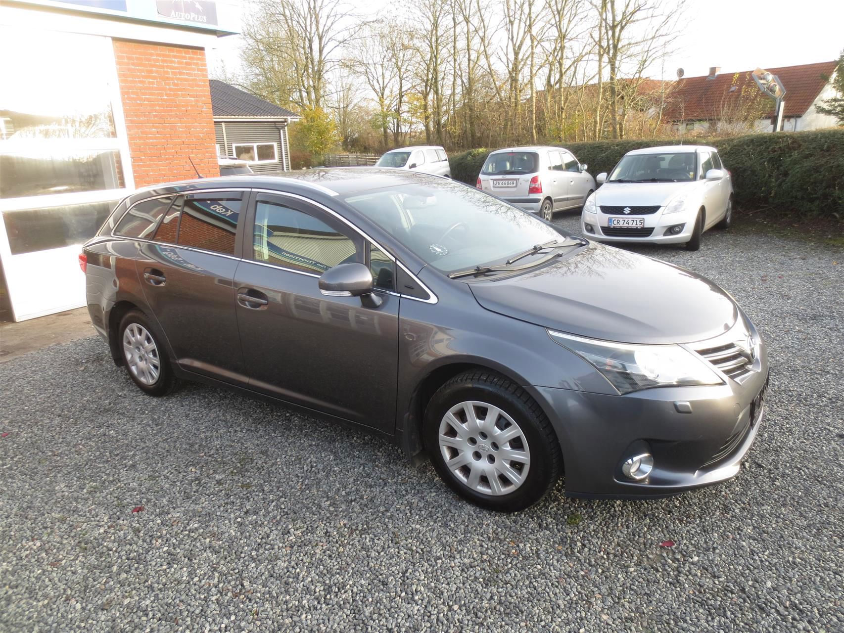 Billede af Toyota Avensis 1,6 VVT-I T2 132HK Stc 6g