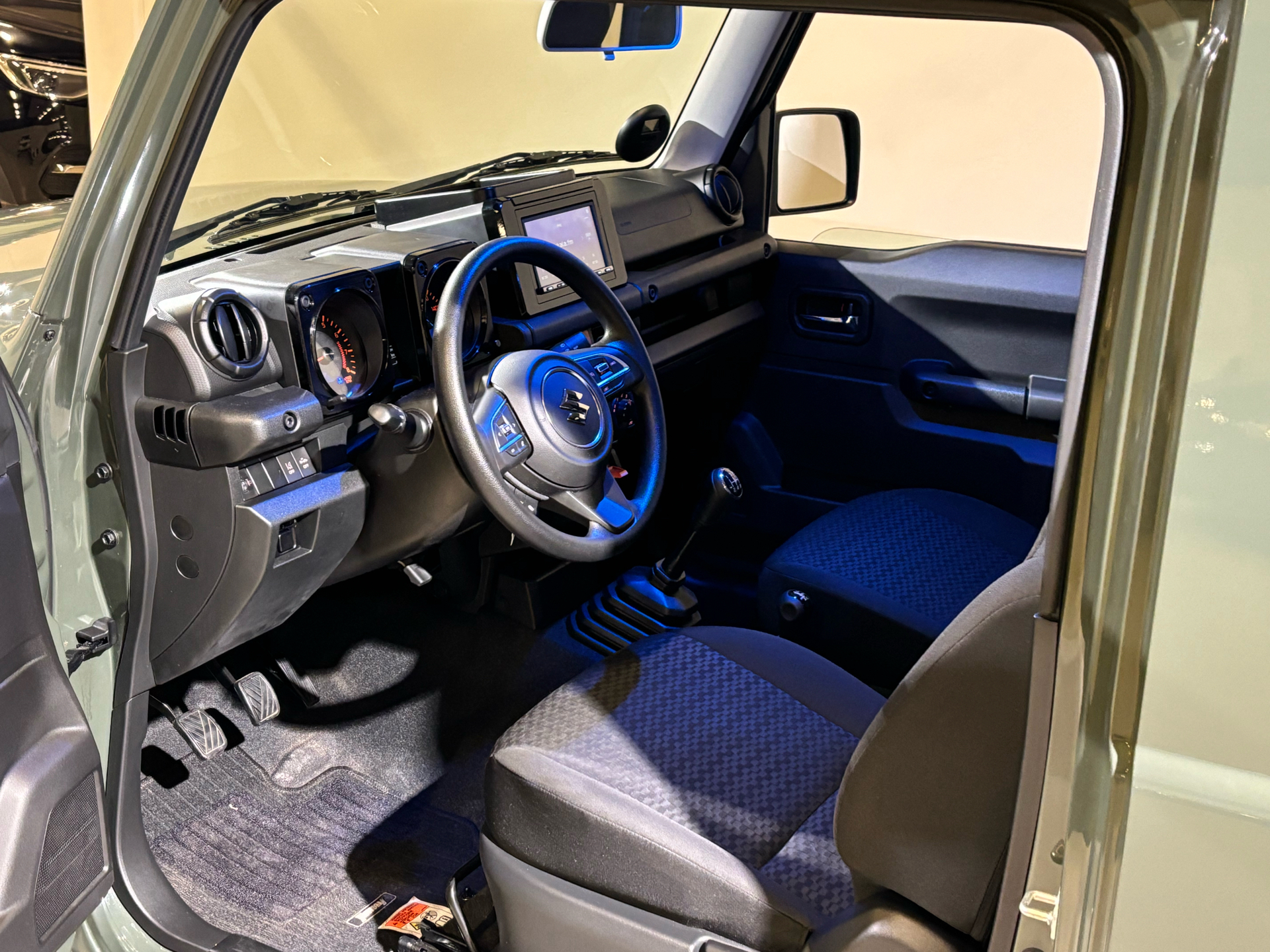 Billede af Suzuki Jimny 1,5 Touch AllGrip 102HK Van