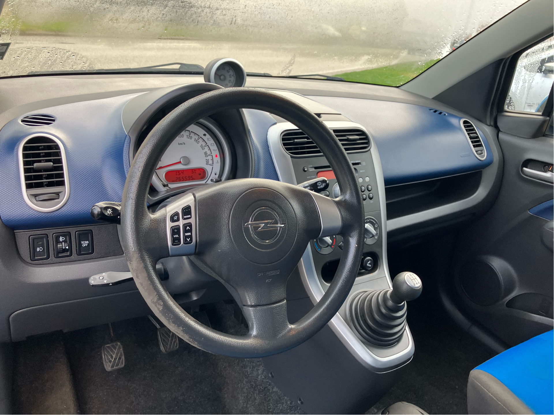 Billede af Opel Agila 1,0 12V Essentia 65HK 5d