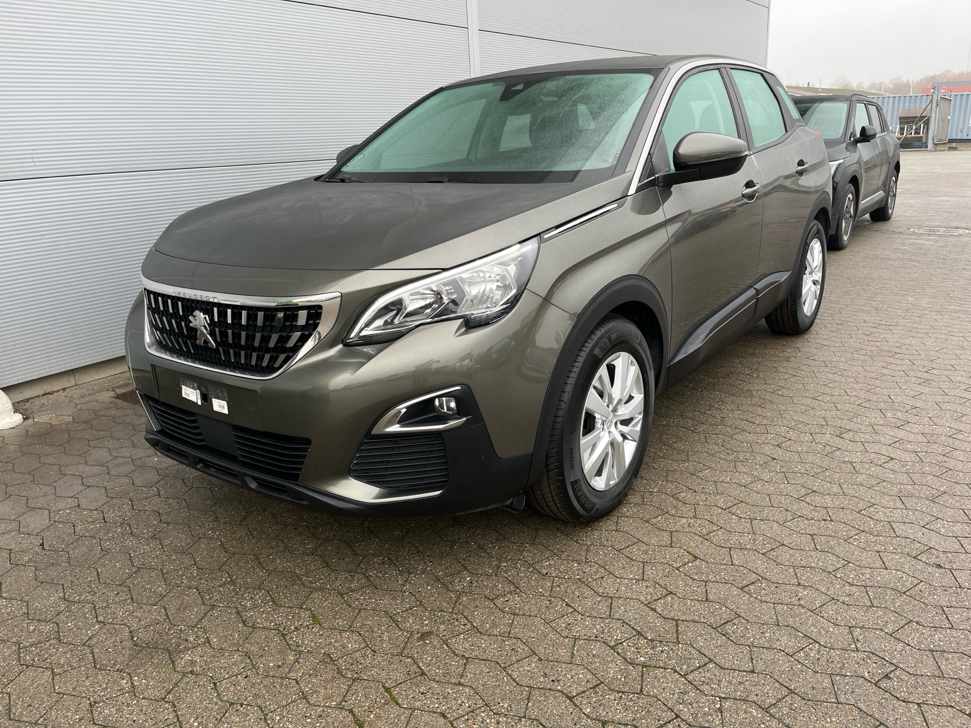 Billede af Peugeot 3008 1,2 e-THP Access 130HK 5d 6g