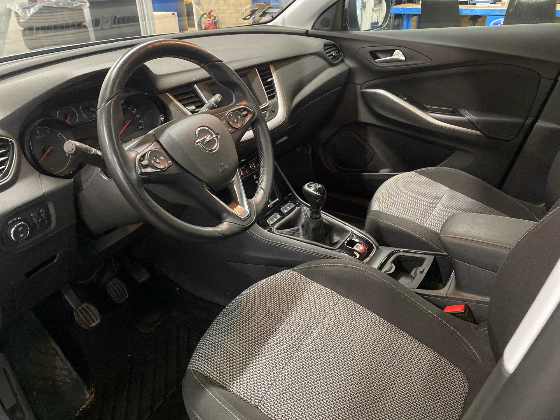 Billede af Opel Grandland X 1,2 T Impress Start/Stop 130HK 5d 6g
