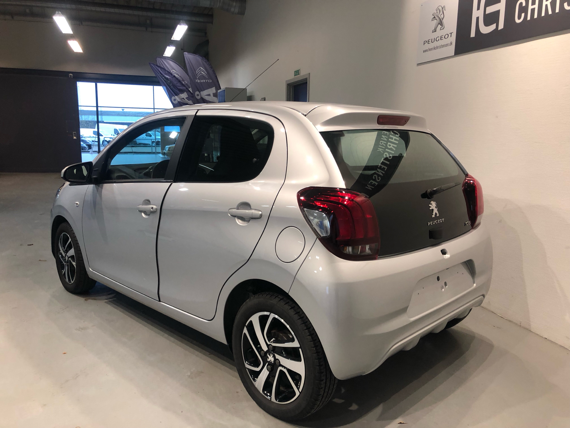 Billede af PEUGEOT 108 1,0 e-Vti Allure+ 72HK 5d