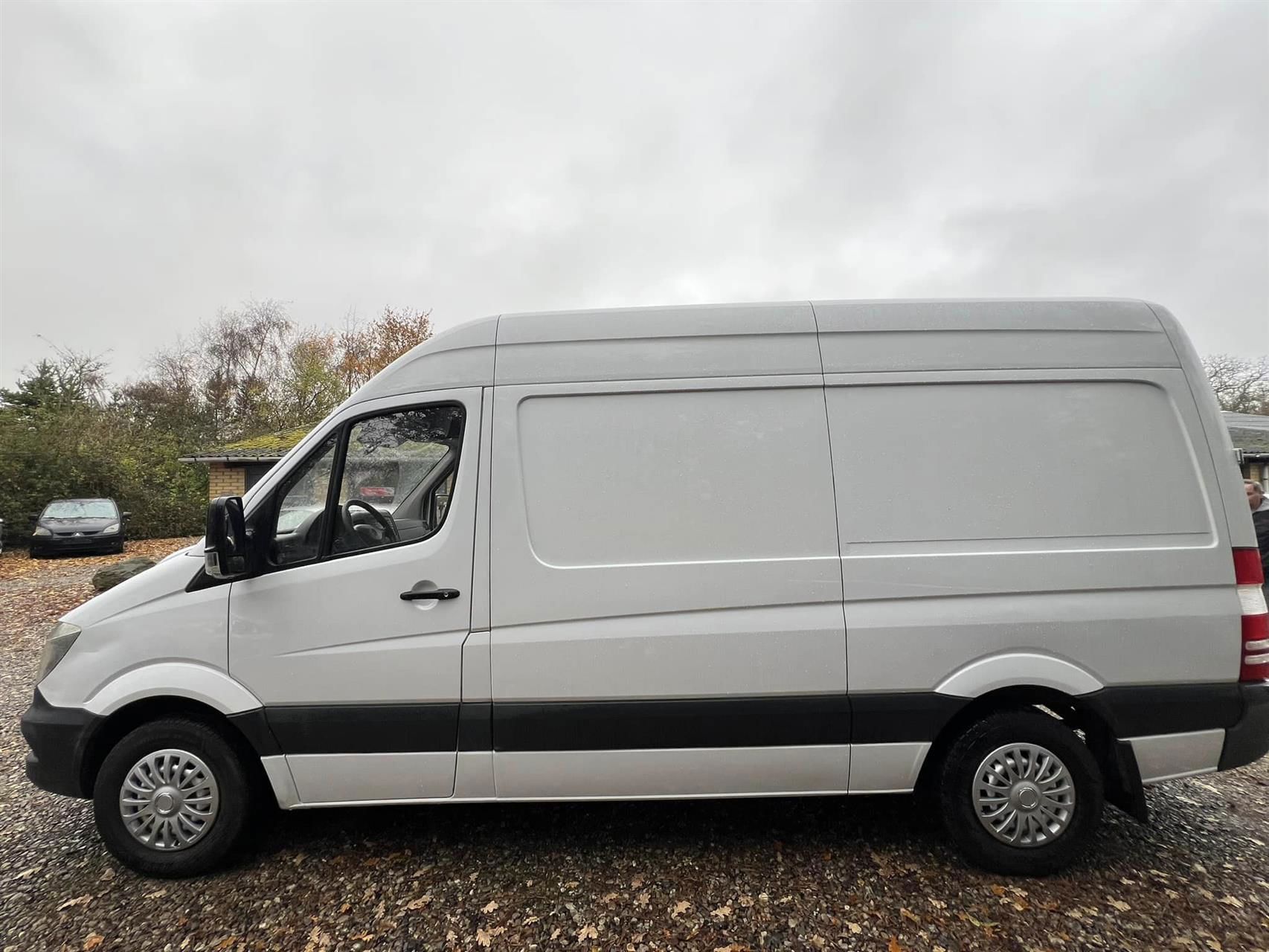 Billede af Mercedes-Benz Sprinter 316 2,1 CDI R2 163HK Van Aut.