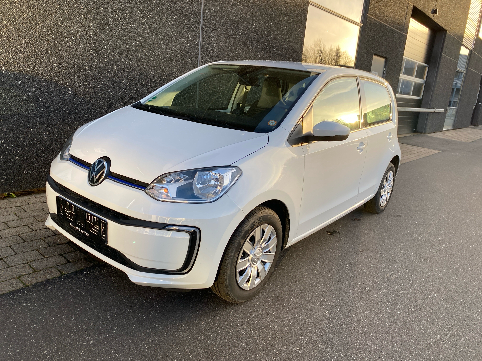 Billede af VOLKSWAGEN e-up EL 83HK 5d Aut.