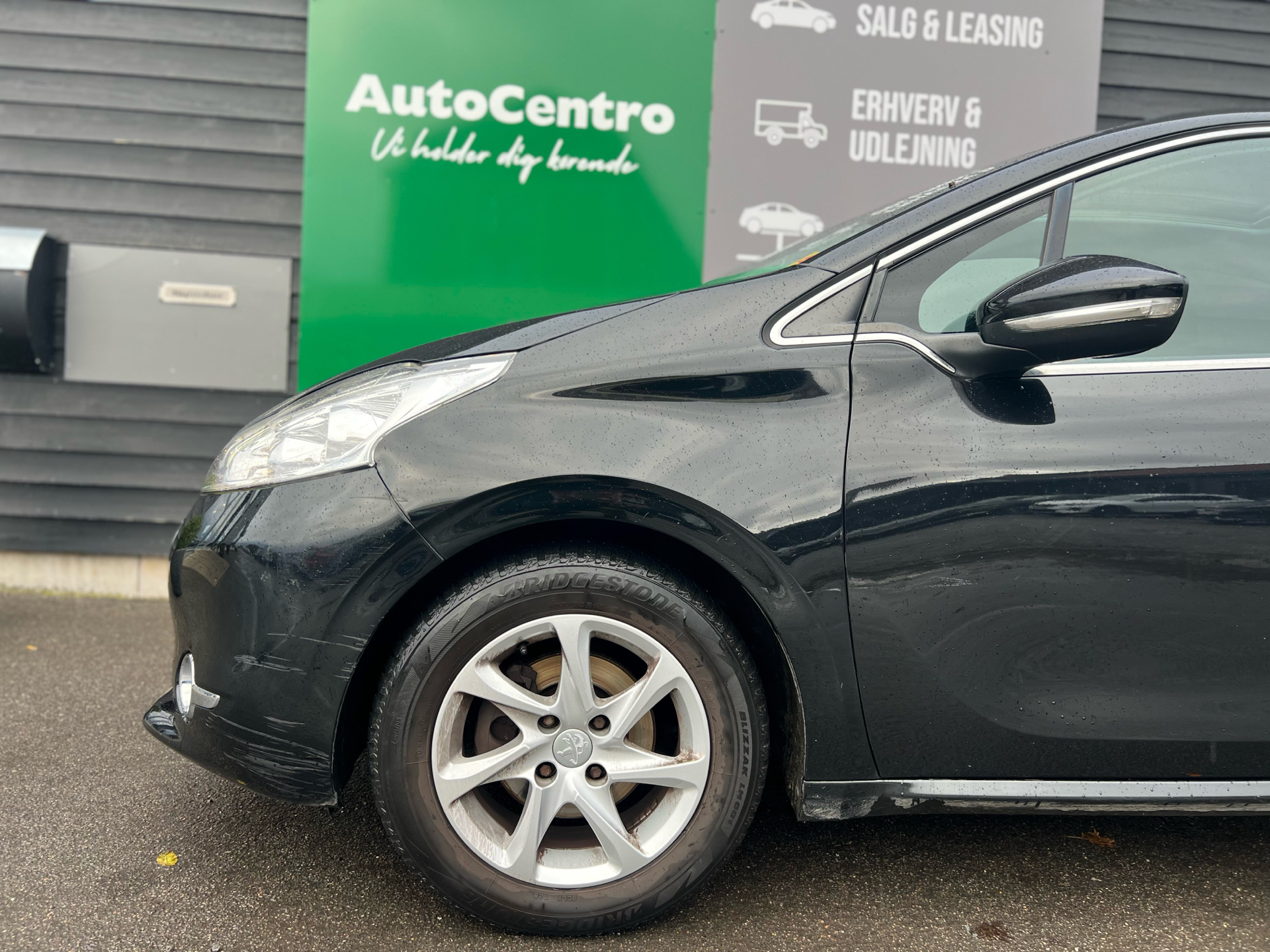 Billede af PEUGEOT 208 1,2 VTi Supreme 82HK 5d