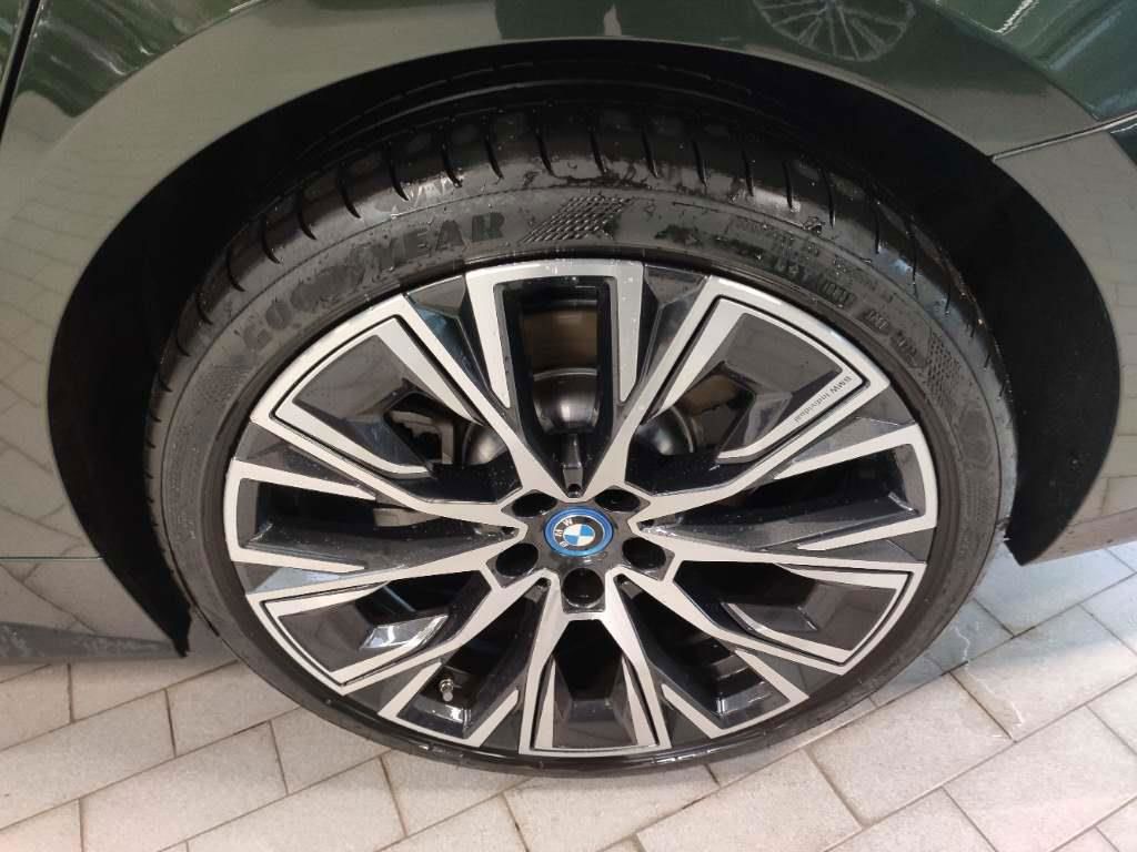 BMW i4 2023